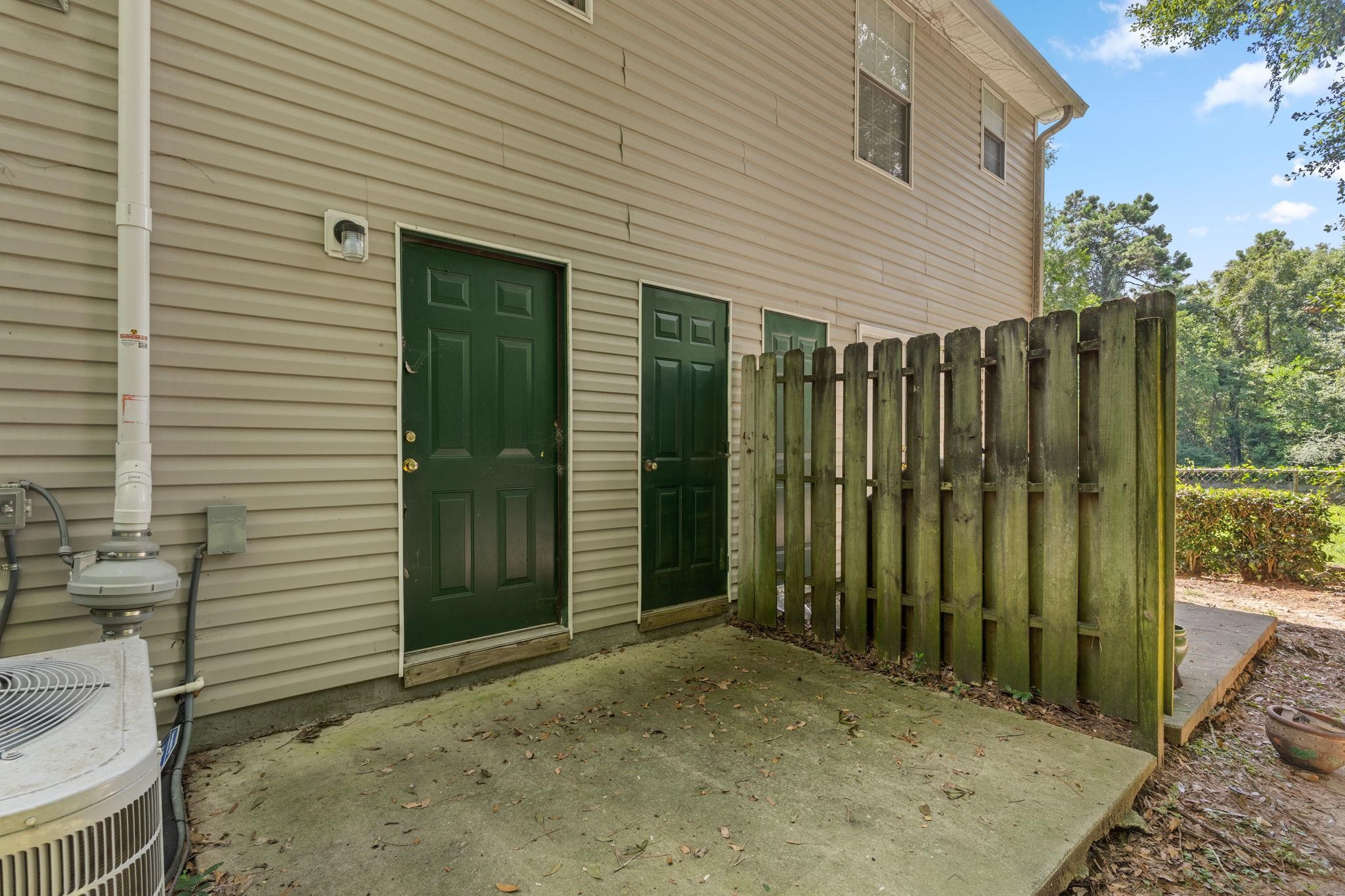 2525 Hartsfield Road Unit: 18