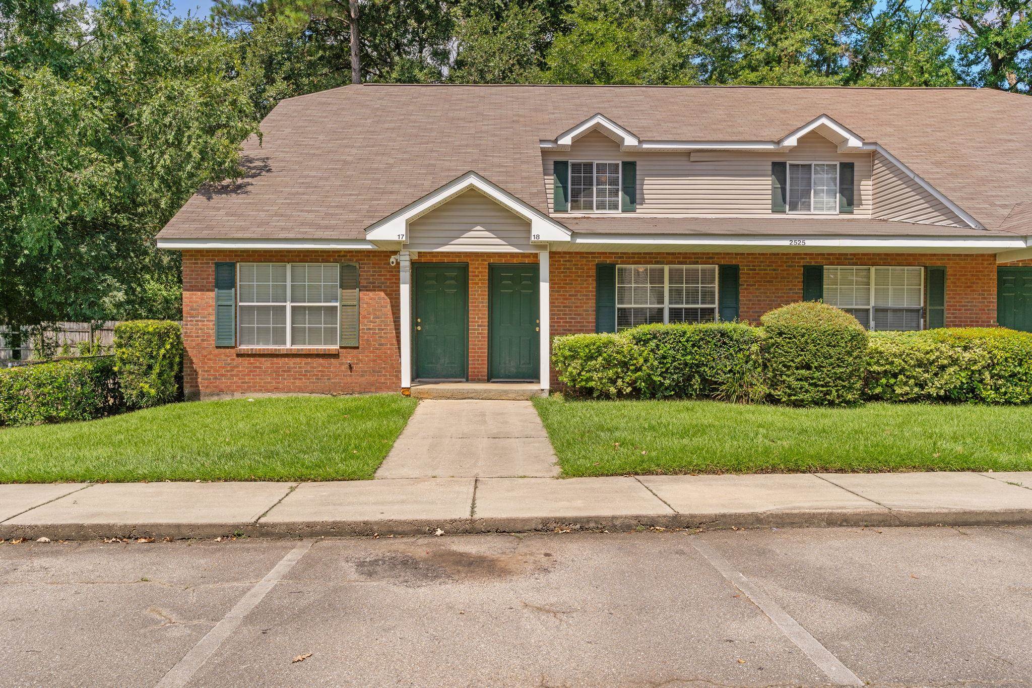 2525 Hartsfield Road Unit: 18