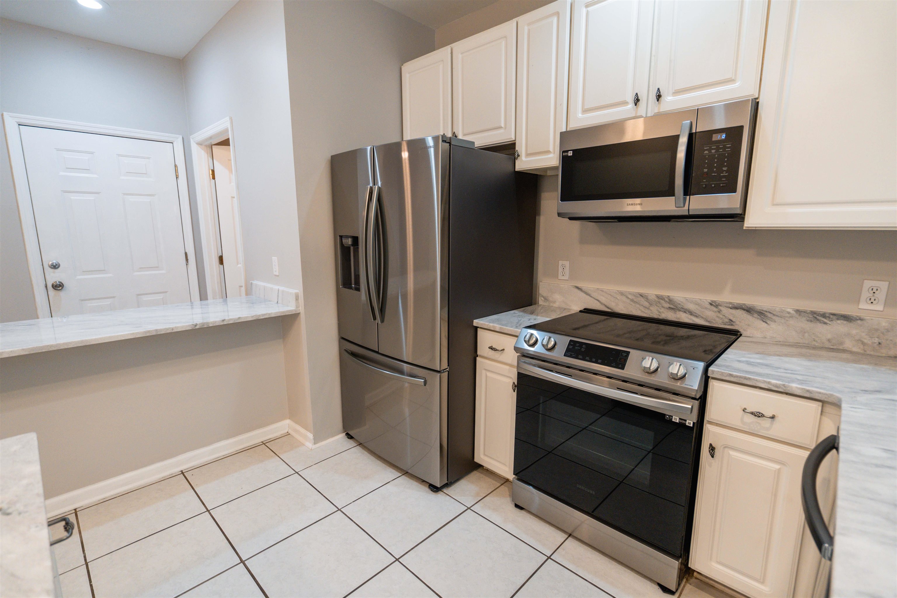 1325 Stone Road Unit: 602