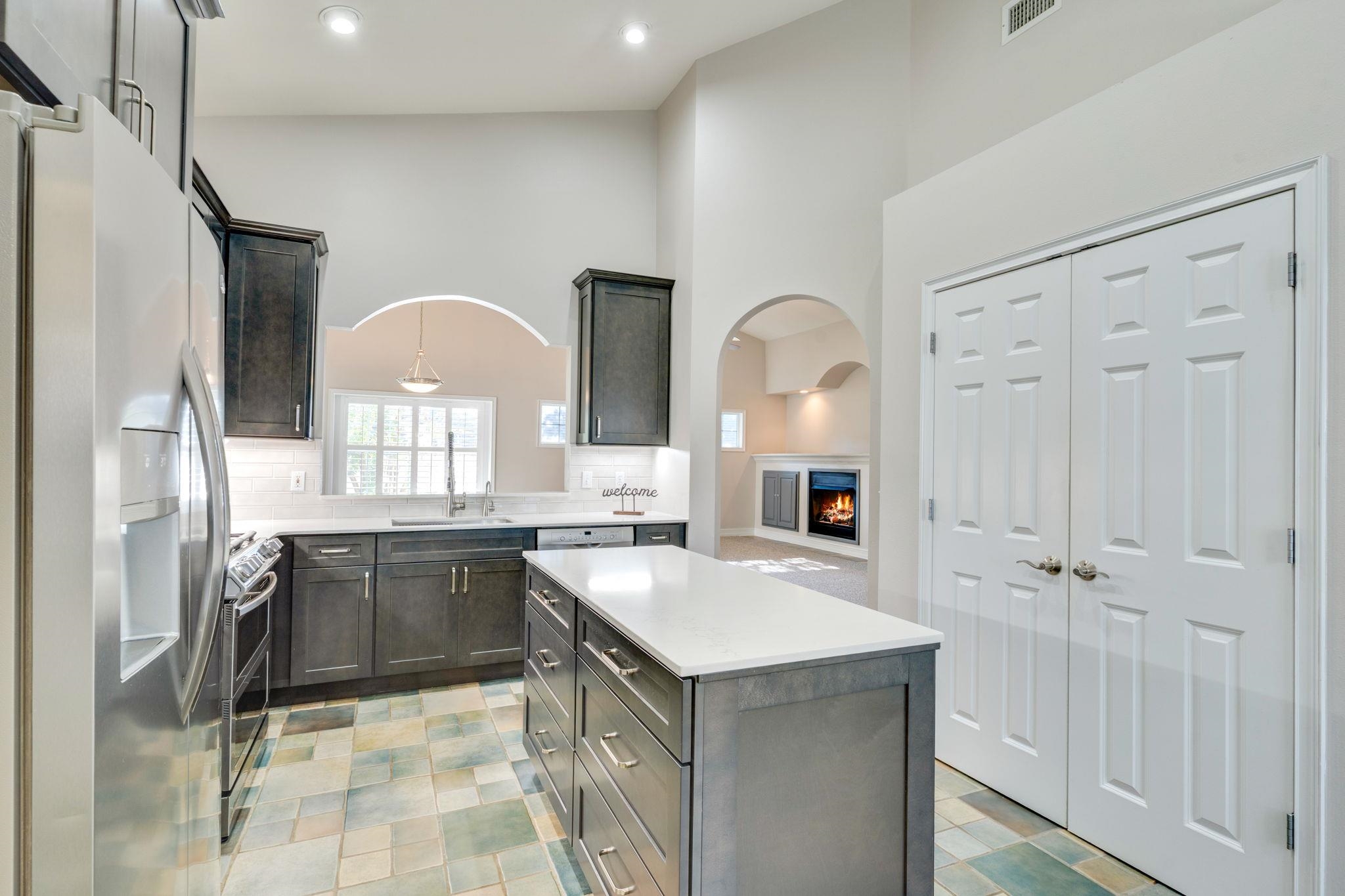 4886 Heritage Park Boulevard