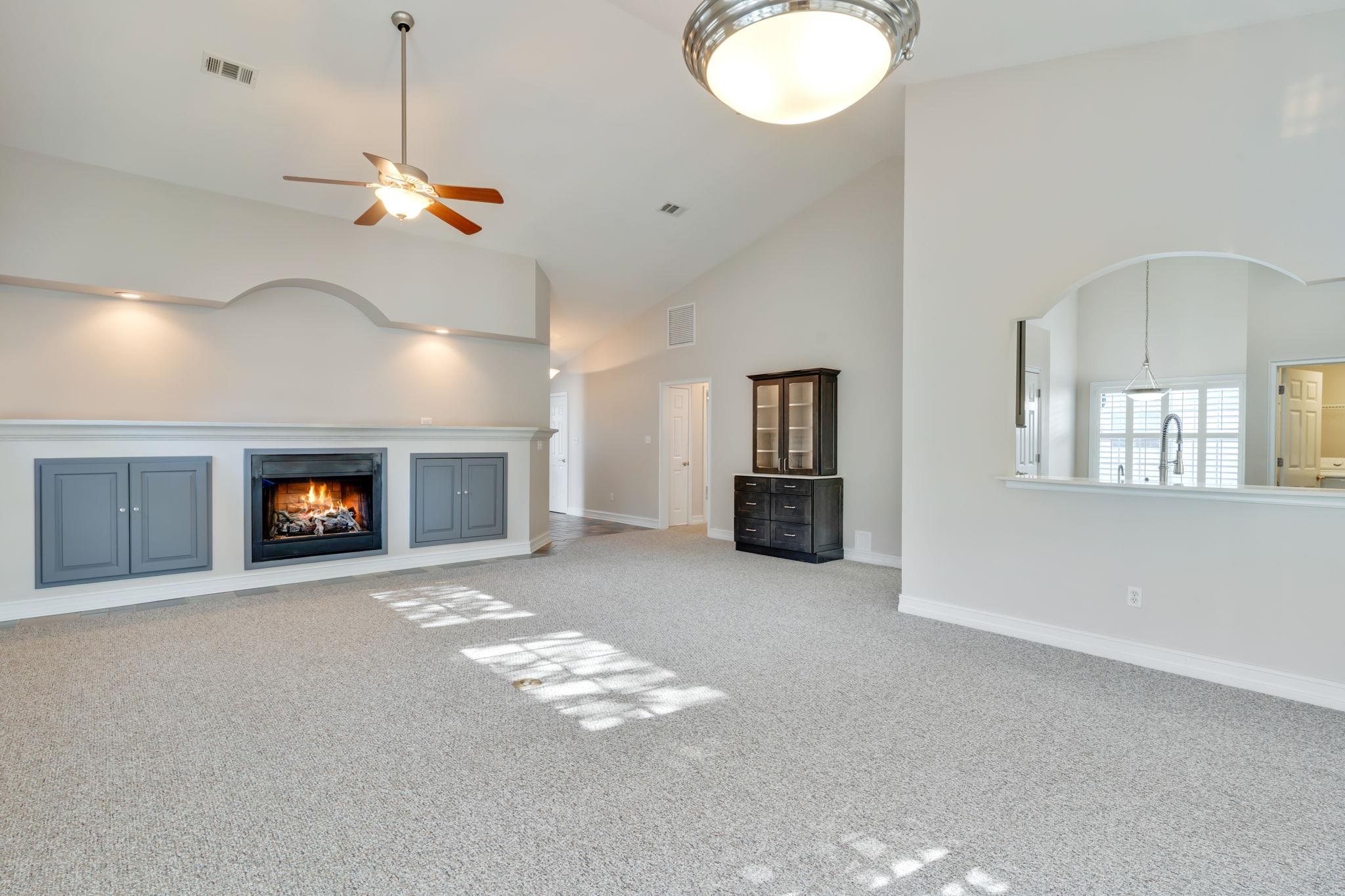 4886 Heritage Park Boulevard