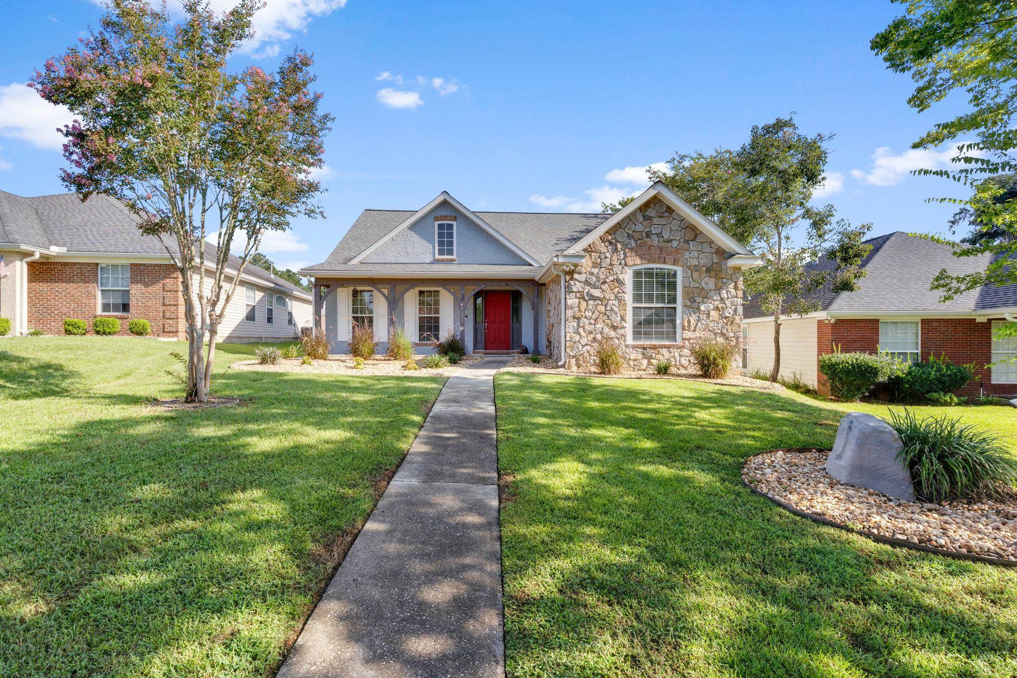 4886 Heritage Park Boulevard