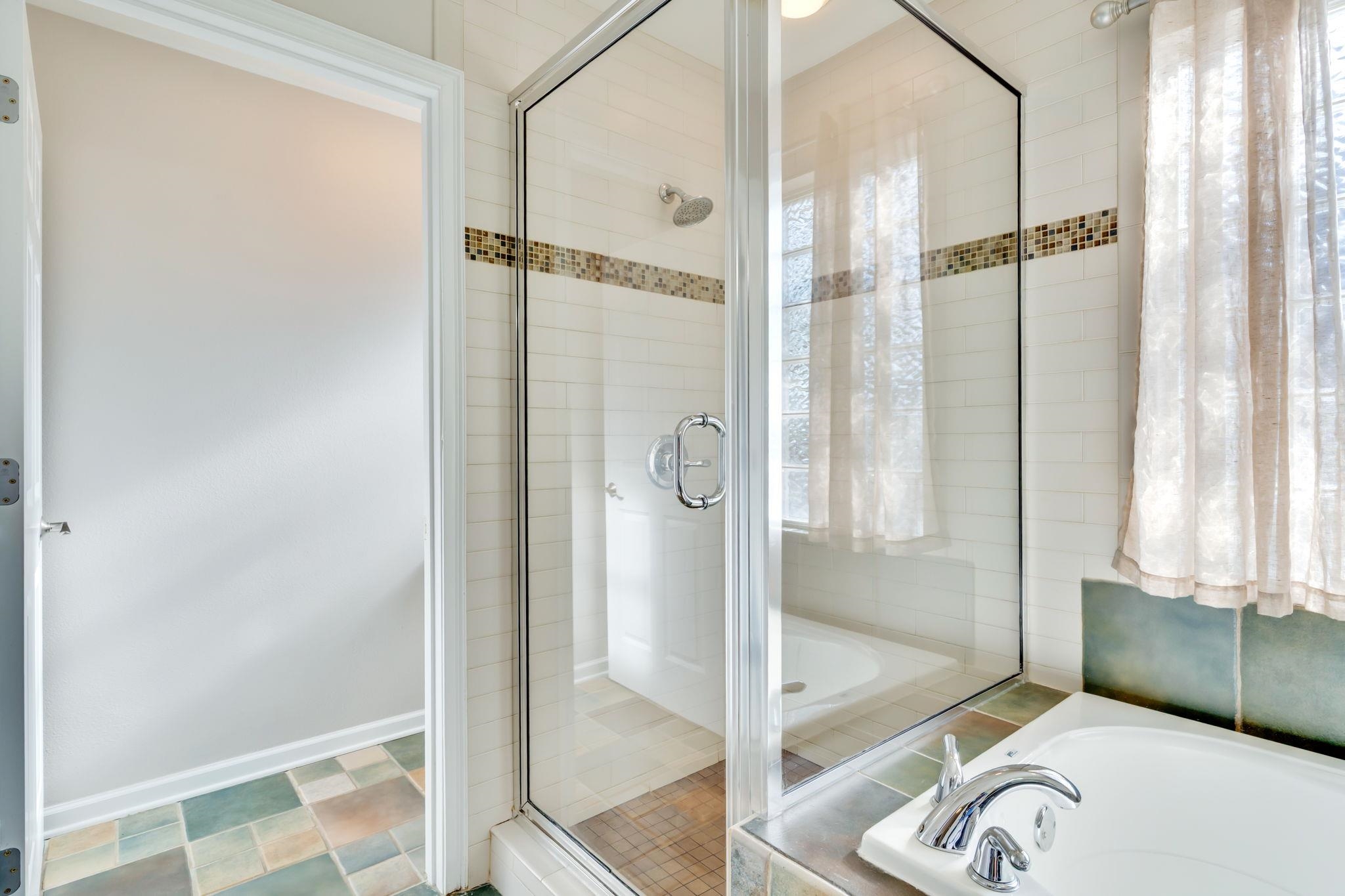 4886 Heritage Park Boulevard