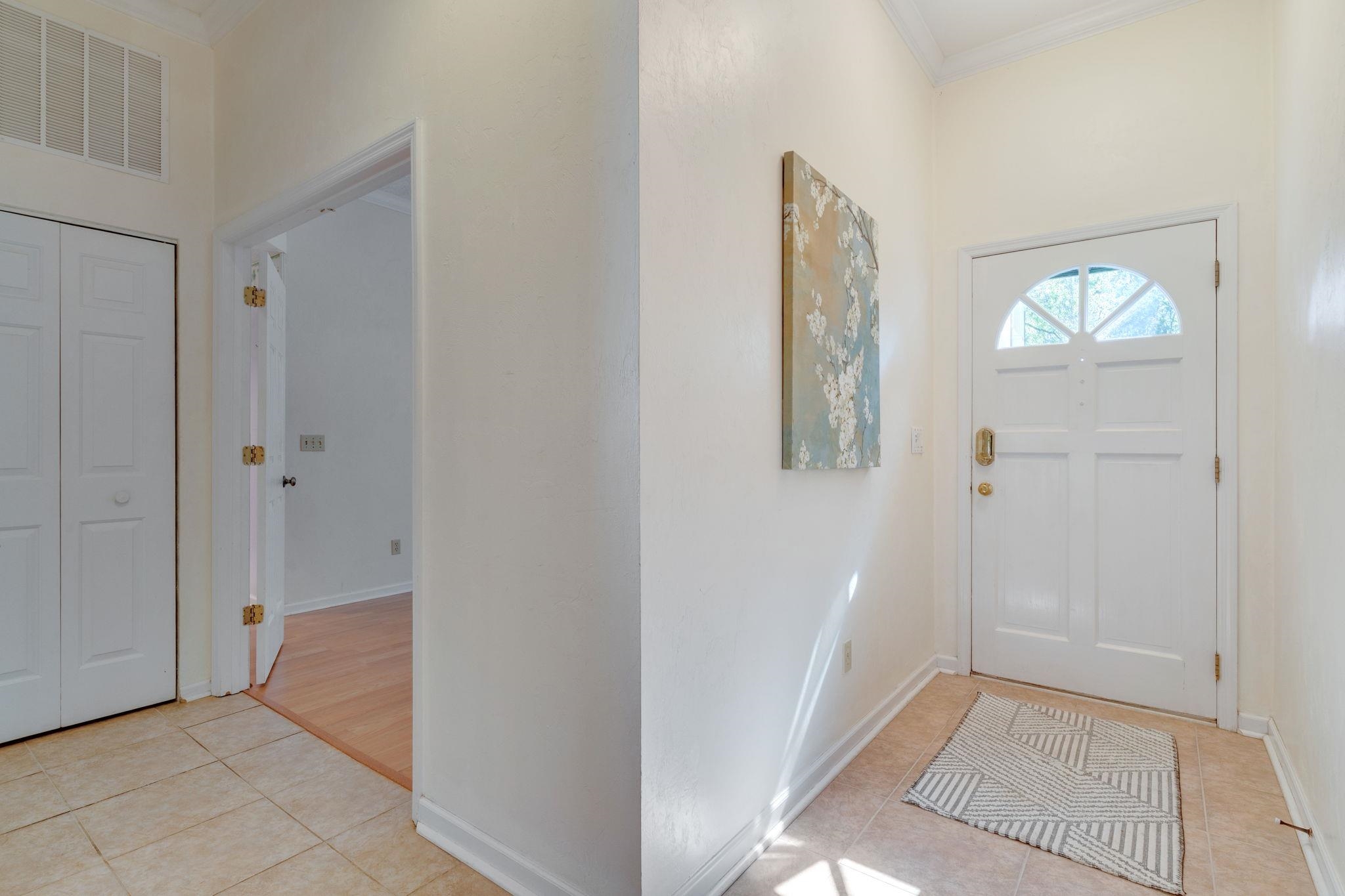 3909 Royal Oaks Drive