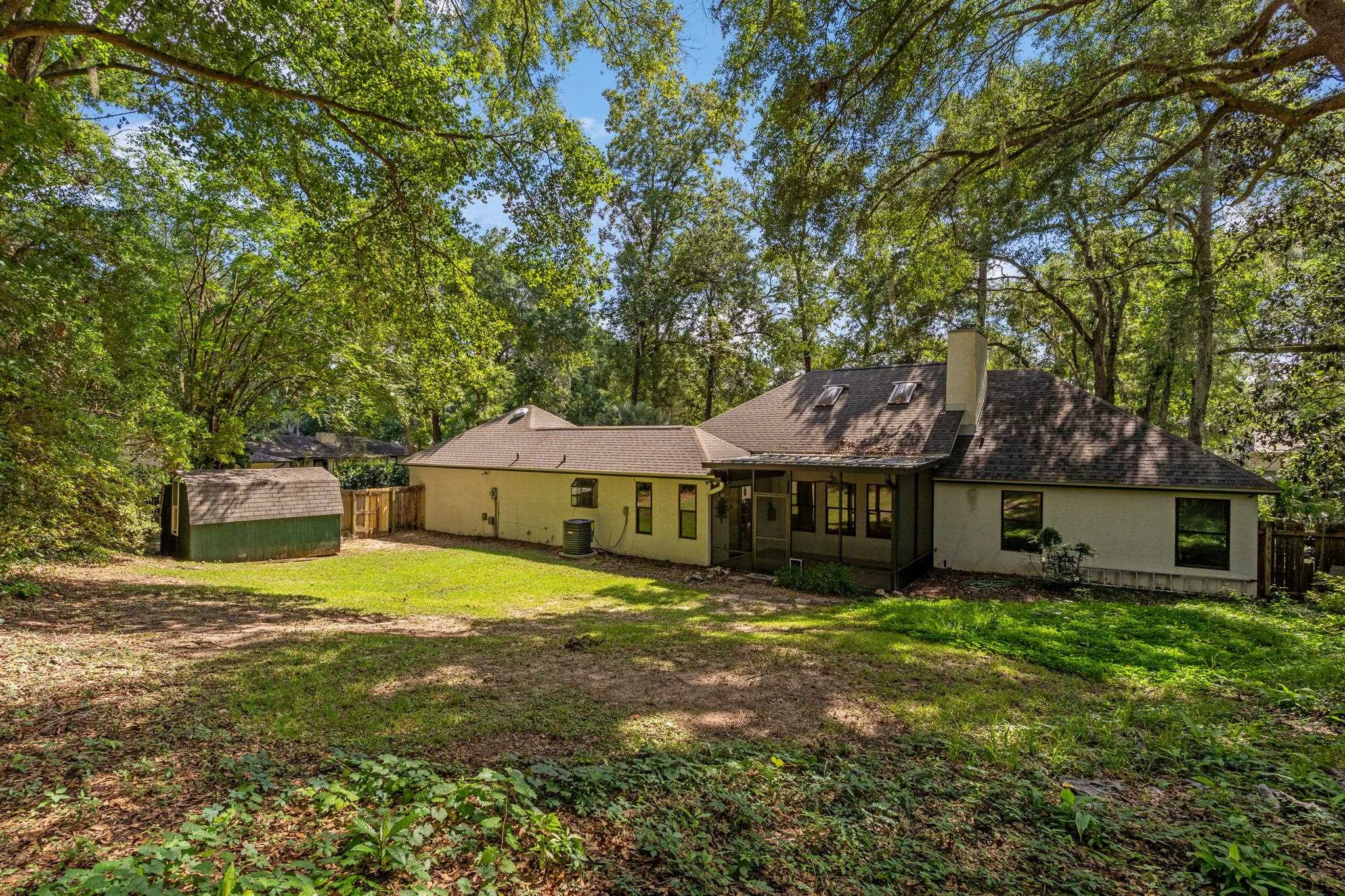 3909 Royal Oaks Drive