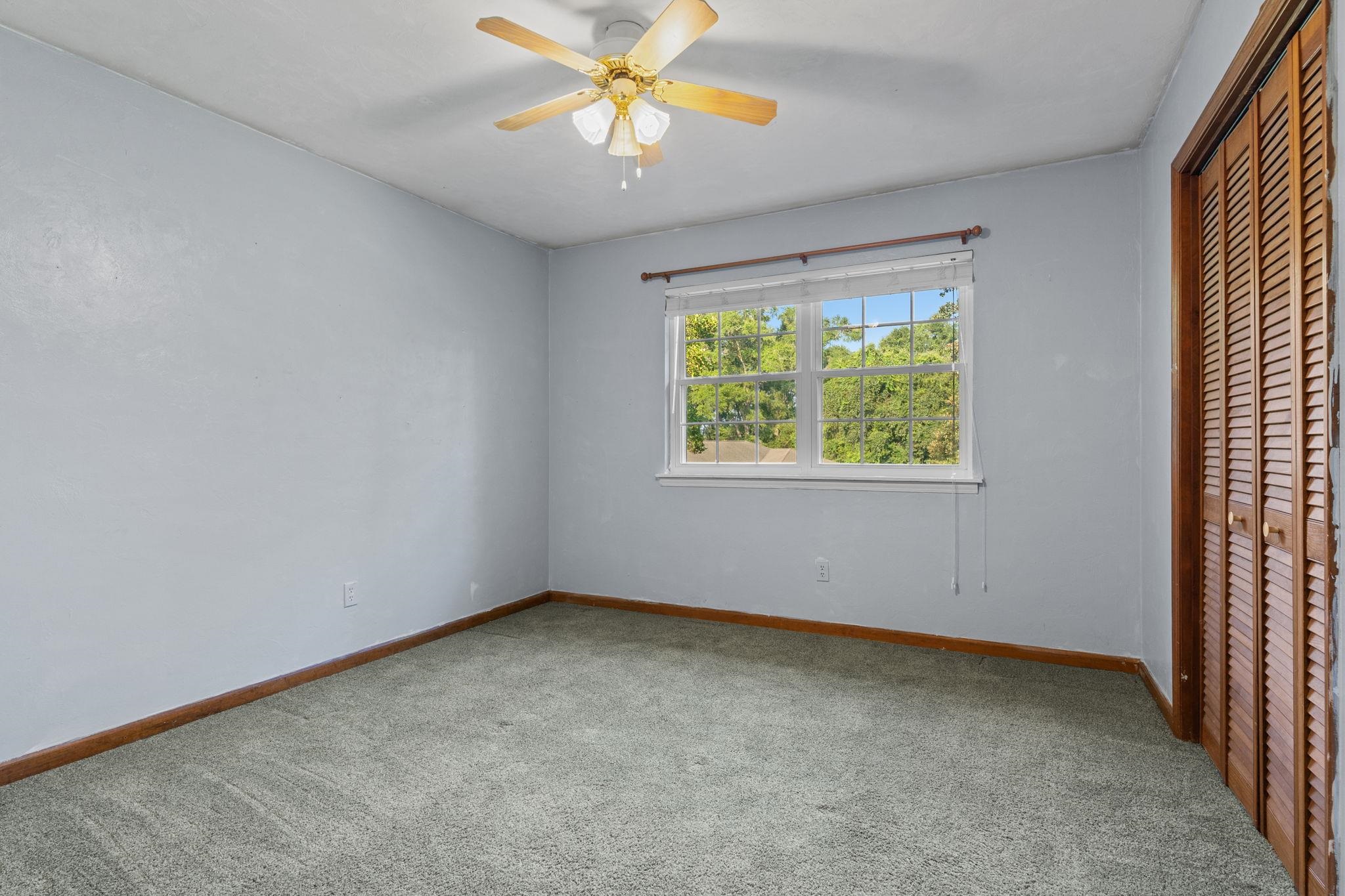 4905 Vernon Road