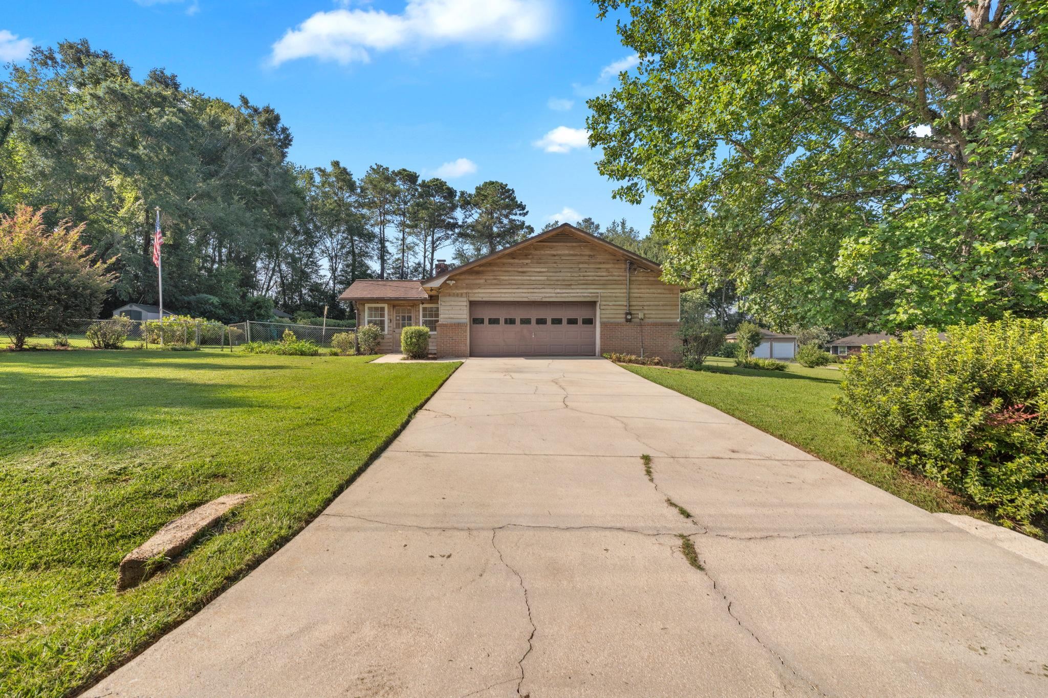 4905 Vernon Road