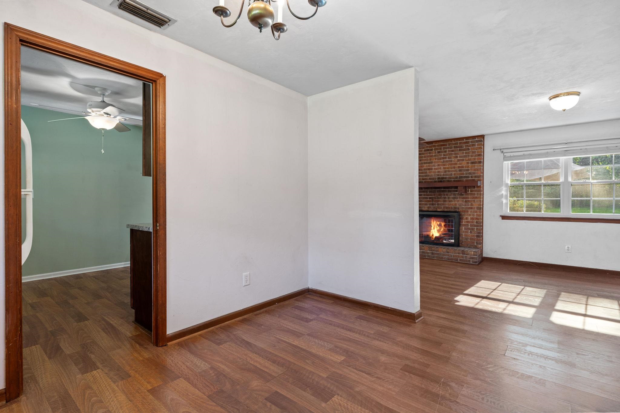4905 Vernon Road