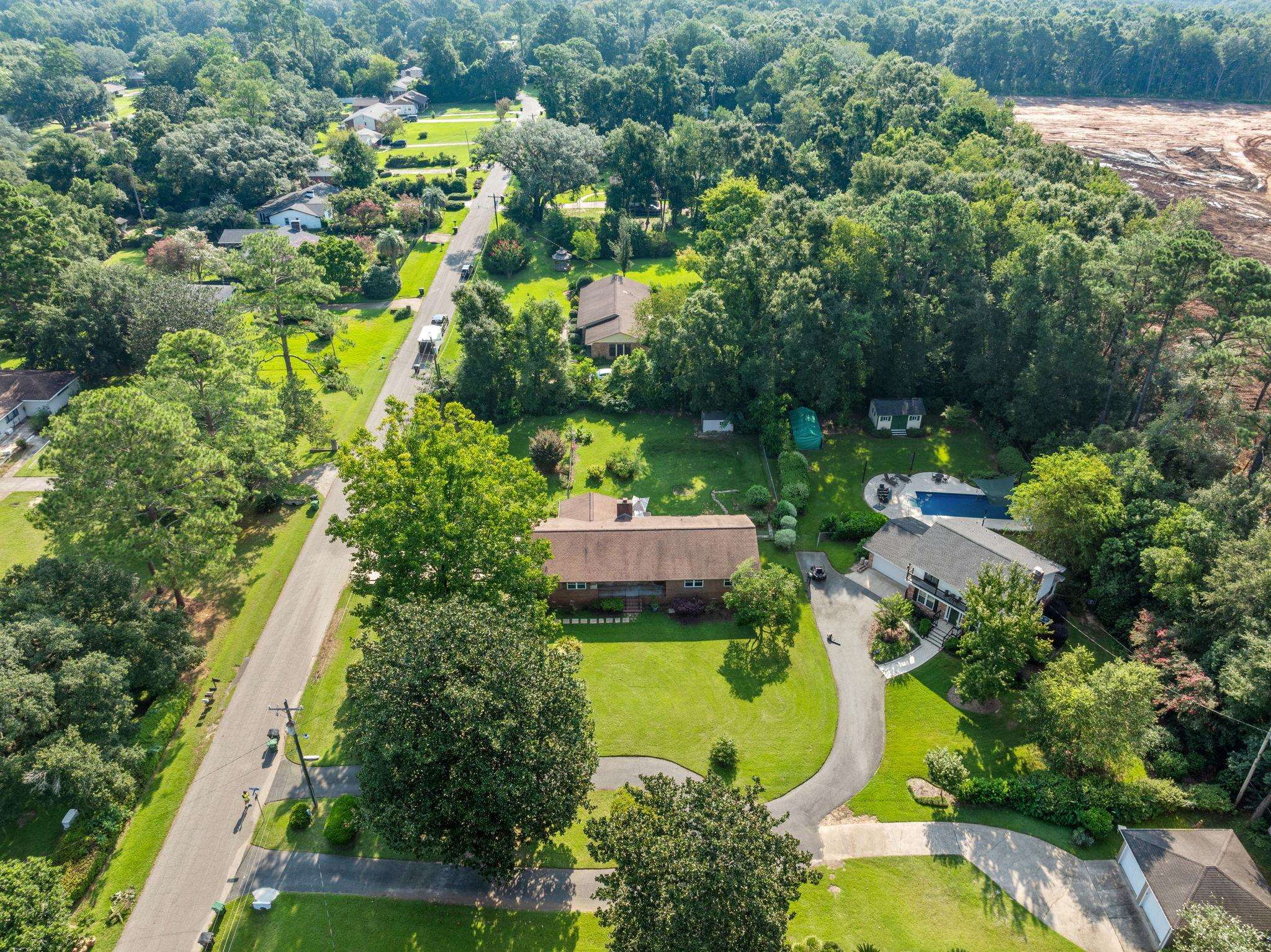4905 Vernon Road