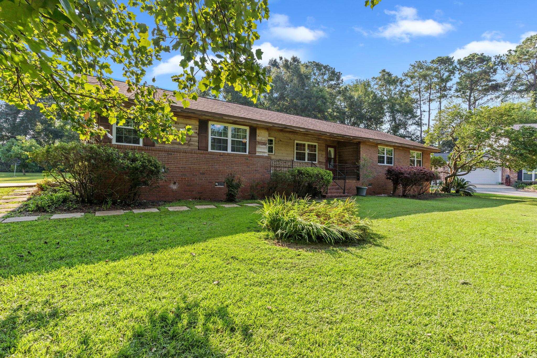 4905 Vernon Road
