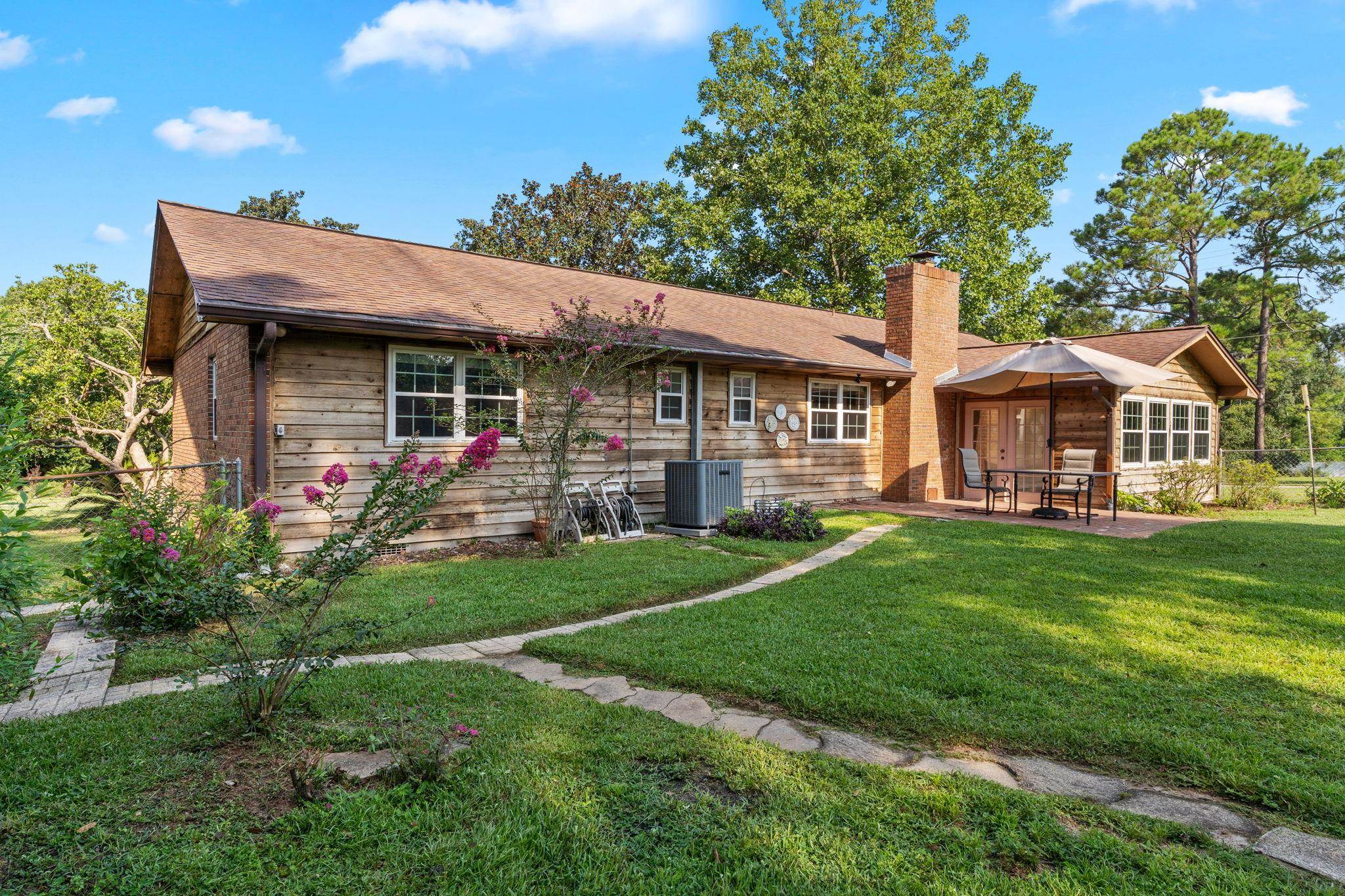4905 Vernon Road