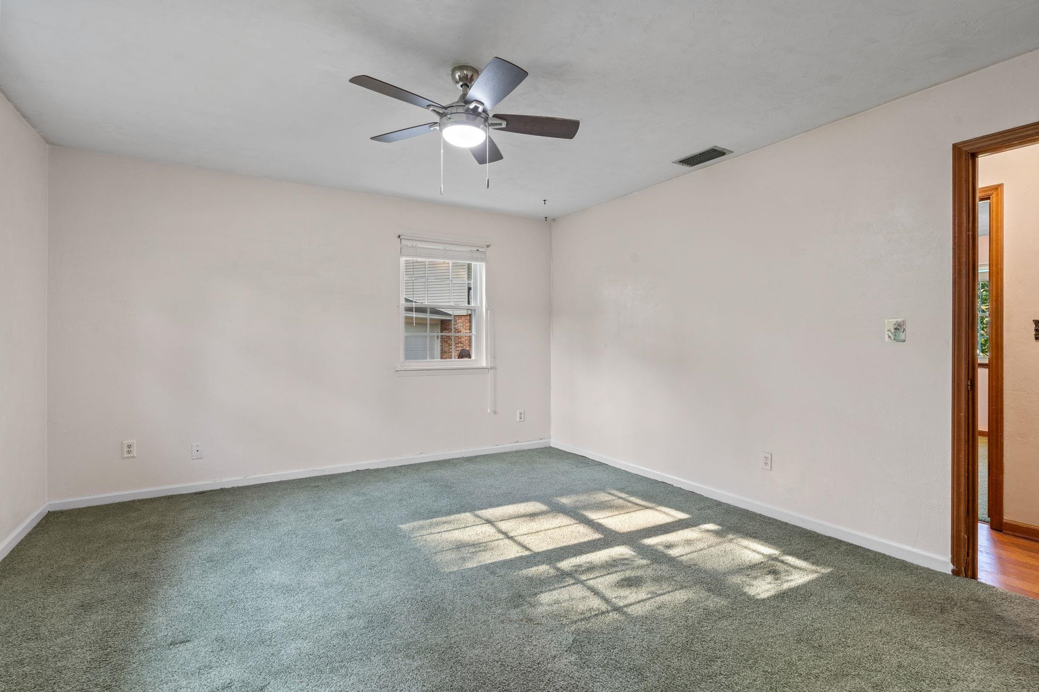 4905 Vernon Road