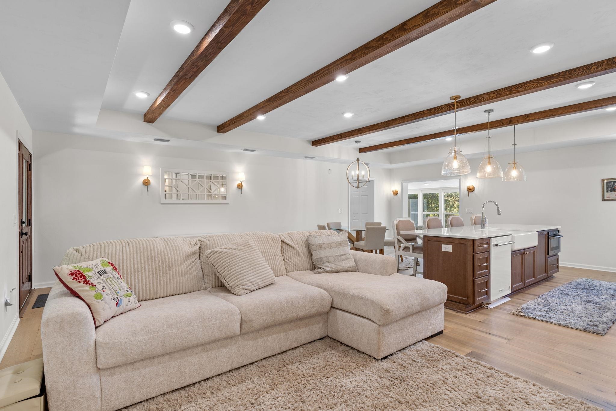 6464 Downhill Road
