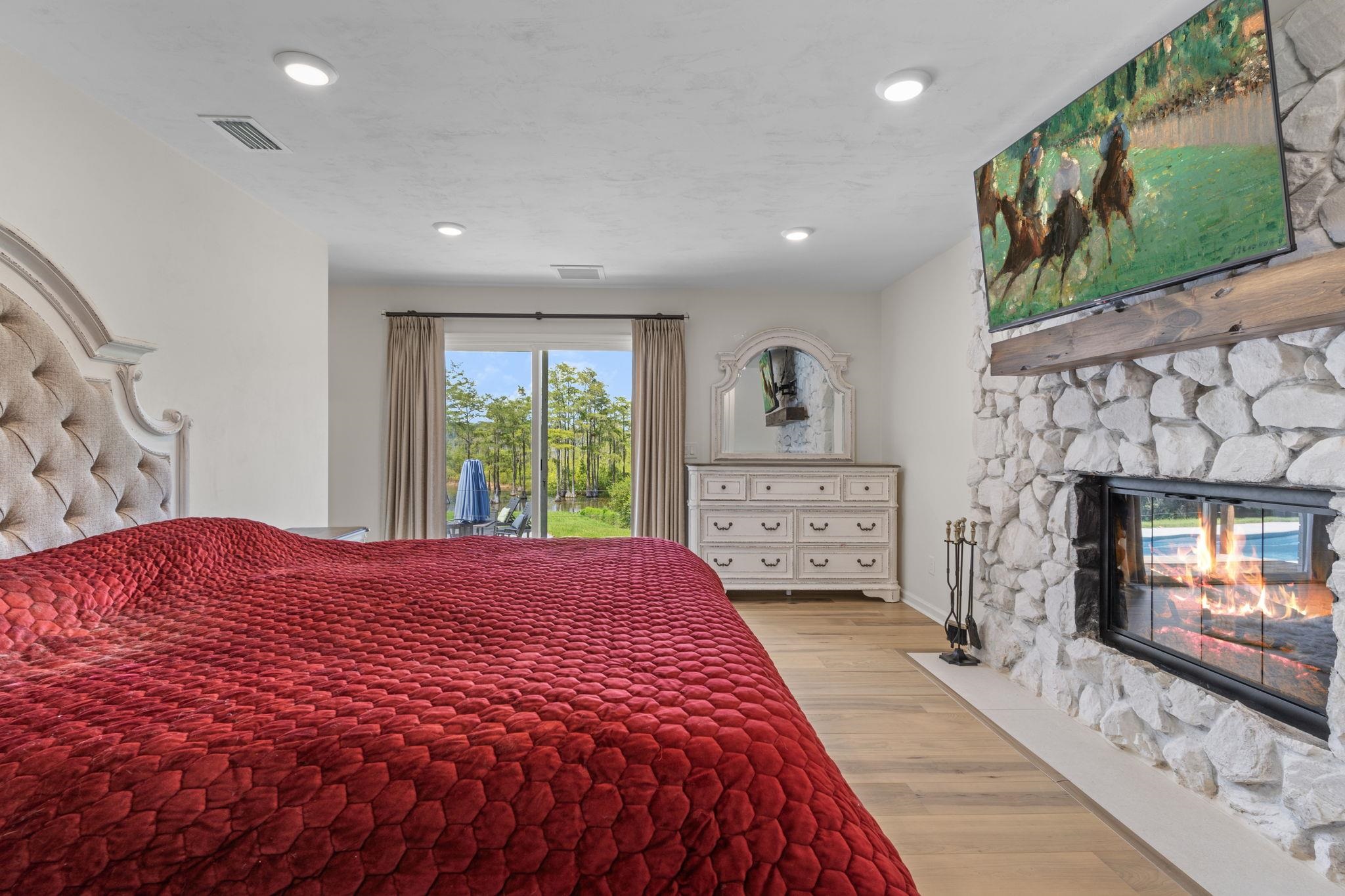 6464 Downhill Road