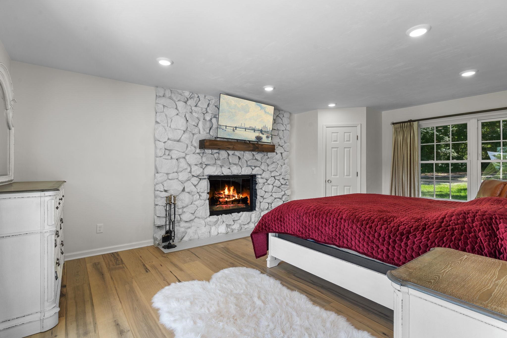 6464 Downhill Road