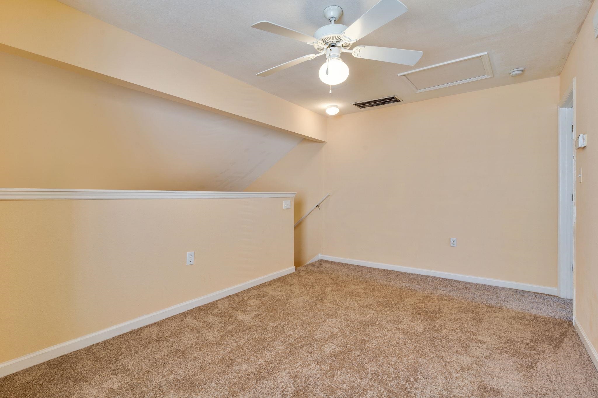 2738 W Tharpe Street Unit: 2306