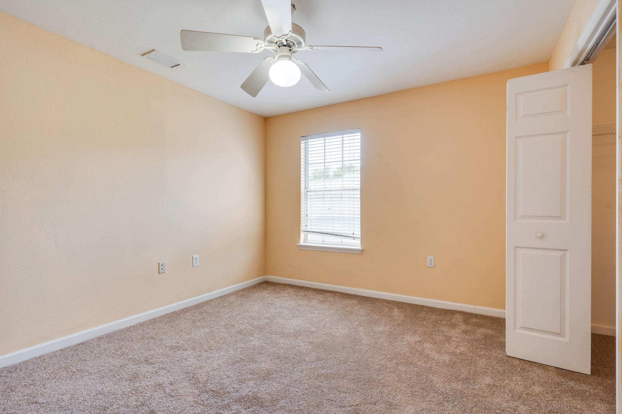 2738 W Tharpe Street Unit: 2306