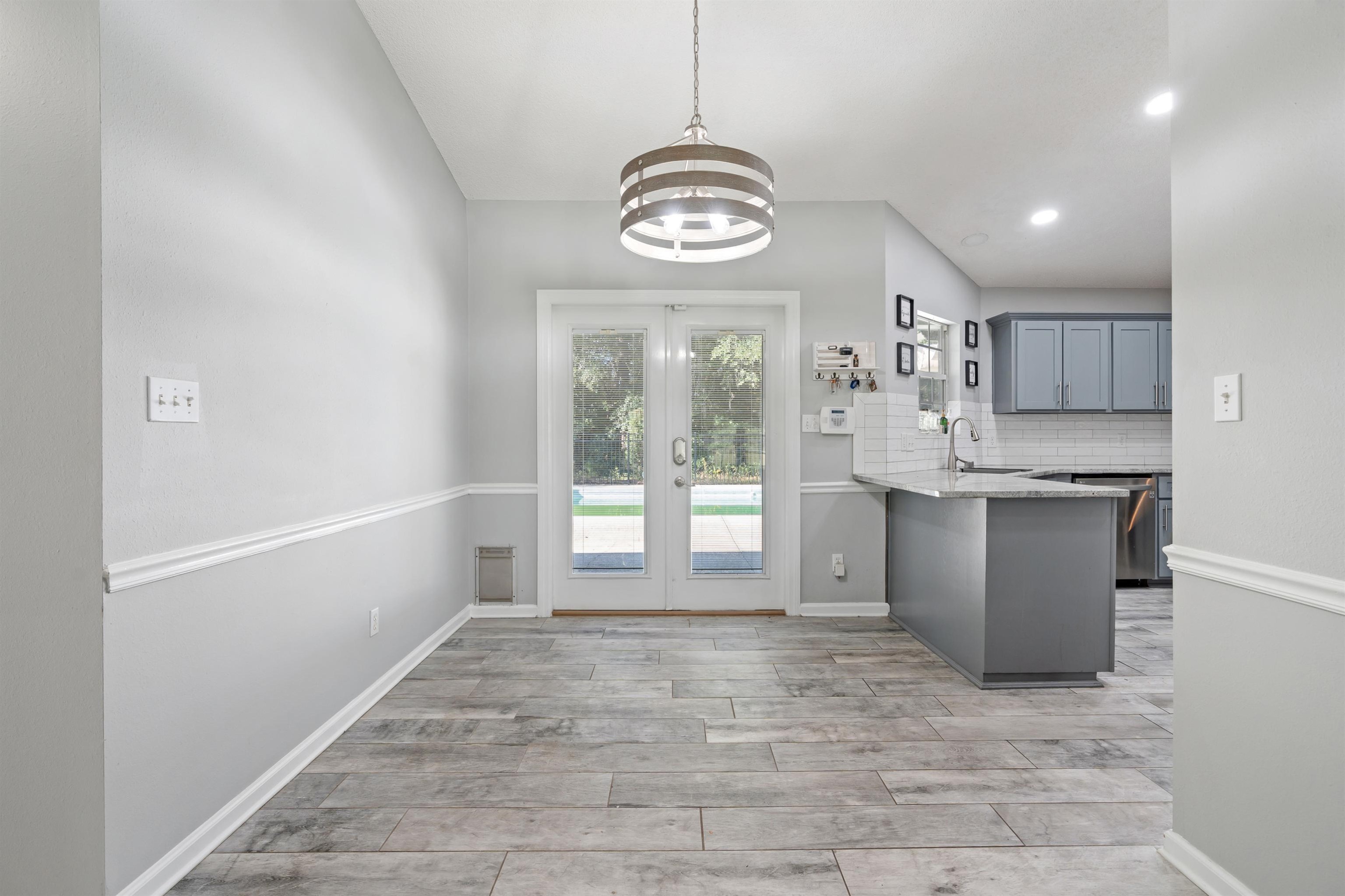 1062 Bloxham Cutoff Road