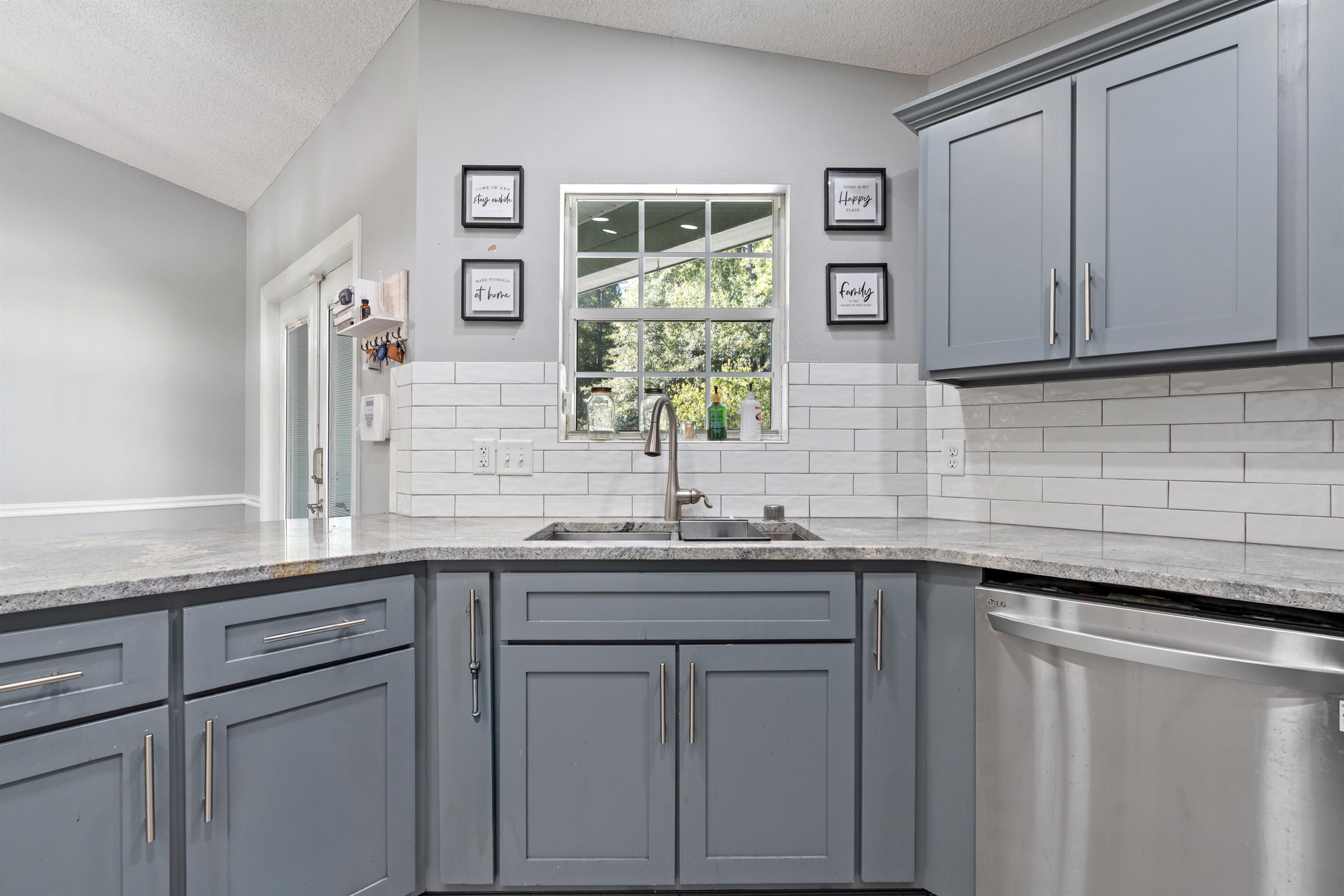 1062 Bloxham Cutoff Road