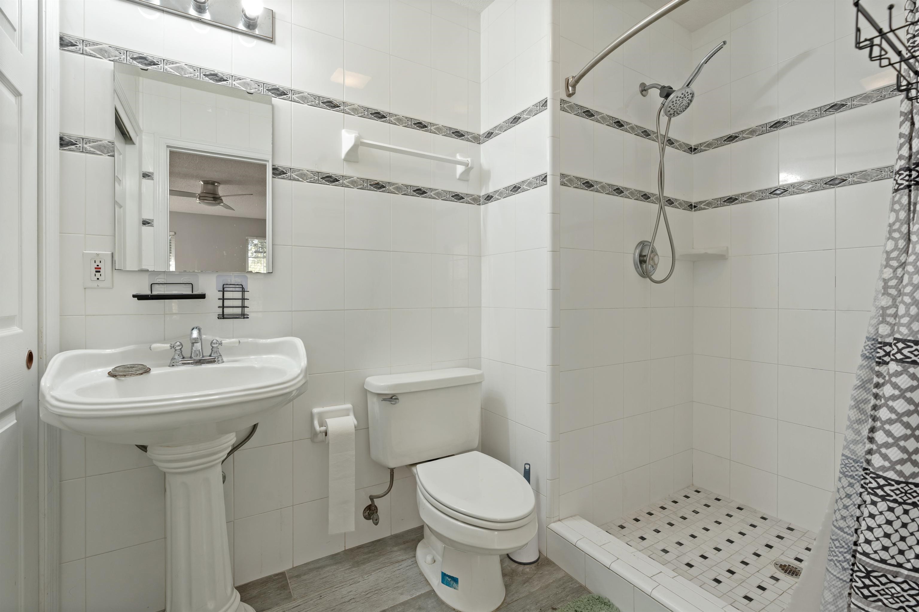 1062 Bloxham Cutoff Road