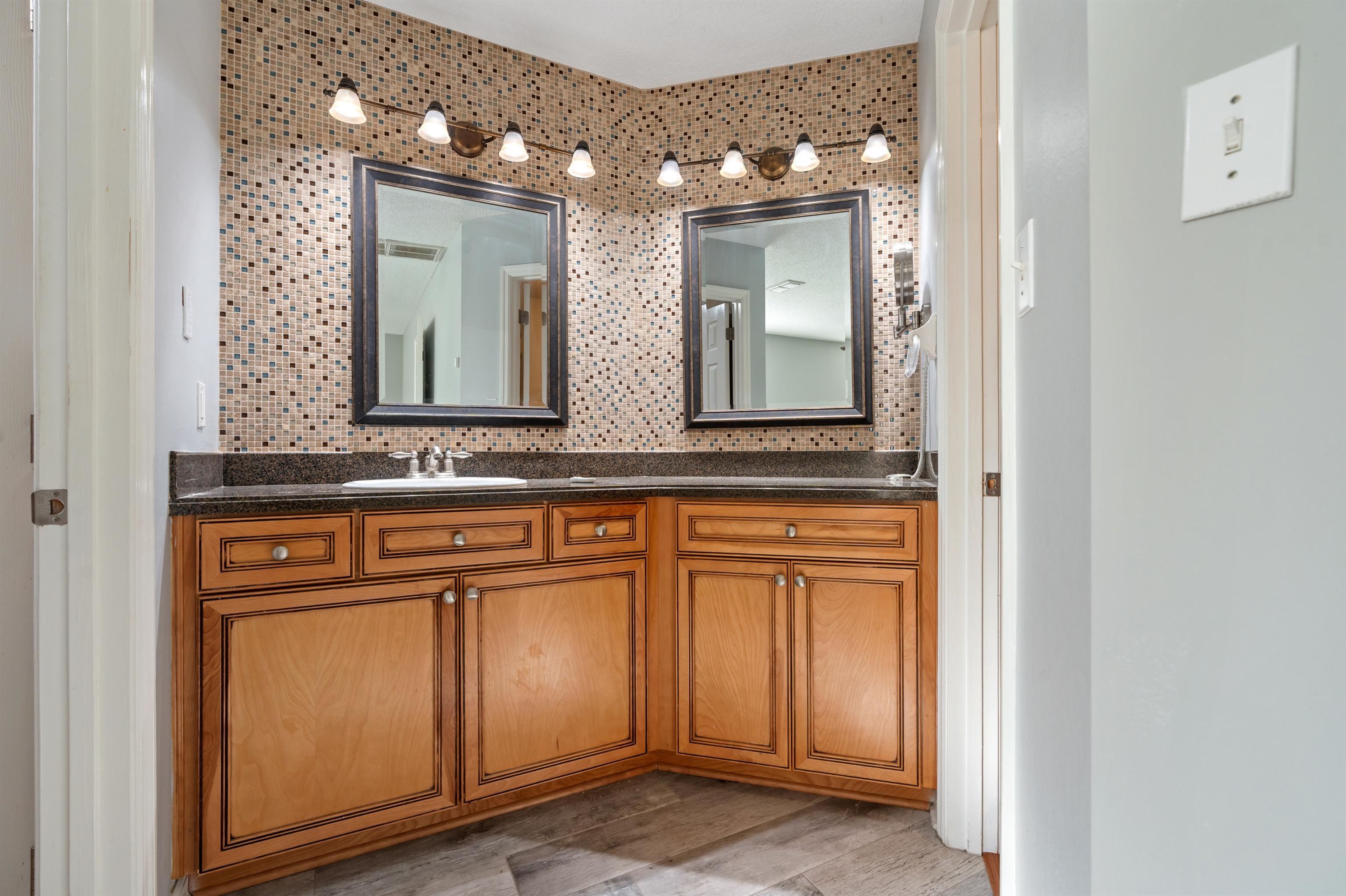 1062 Bloxham Cutoff Road