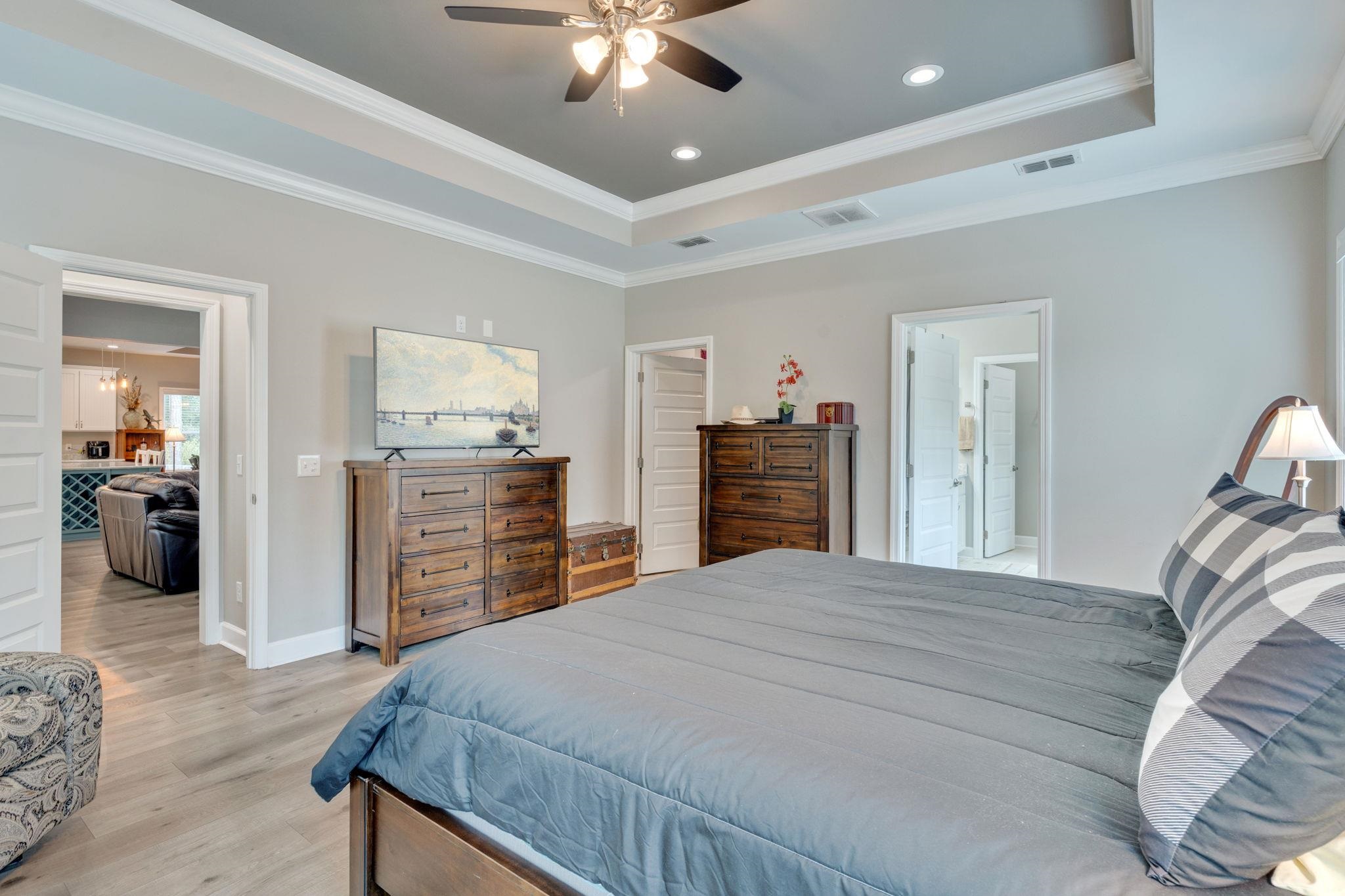 7804 Thornhill Lane