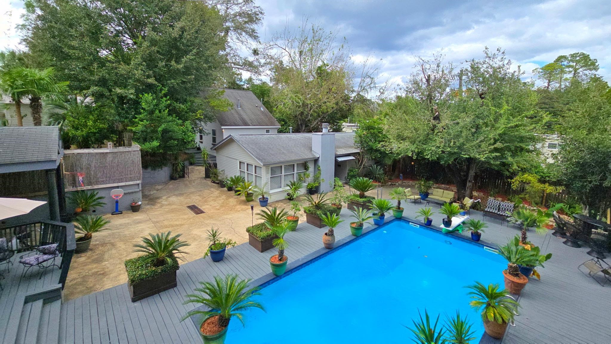 416 E Georgia Street