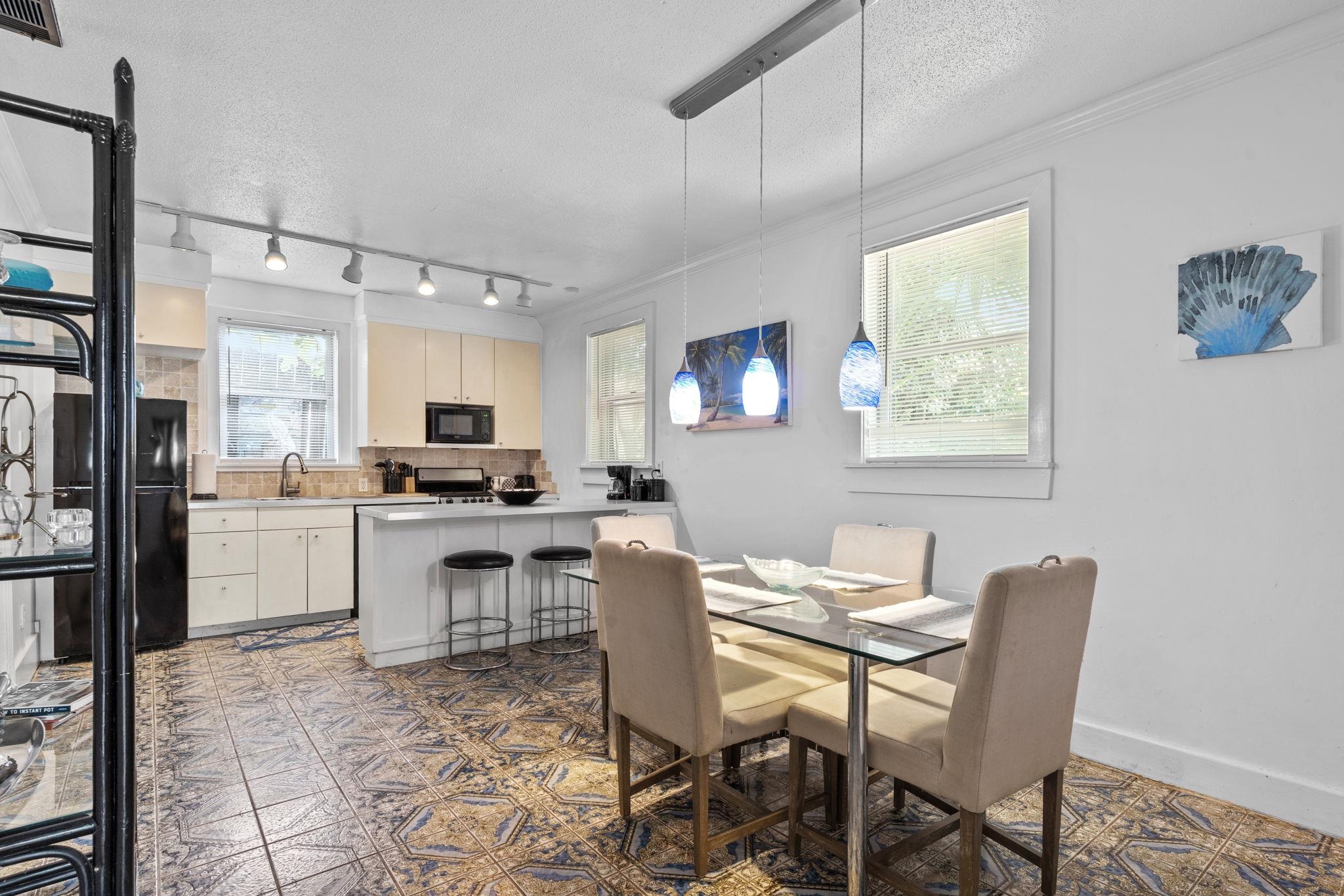 416 E Georgia Street