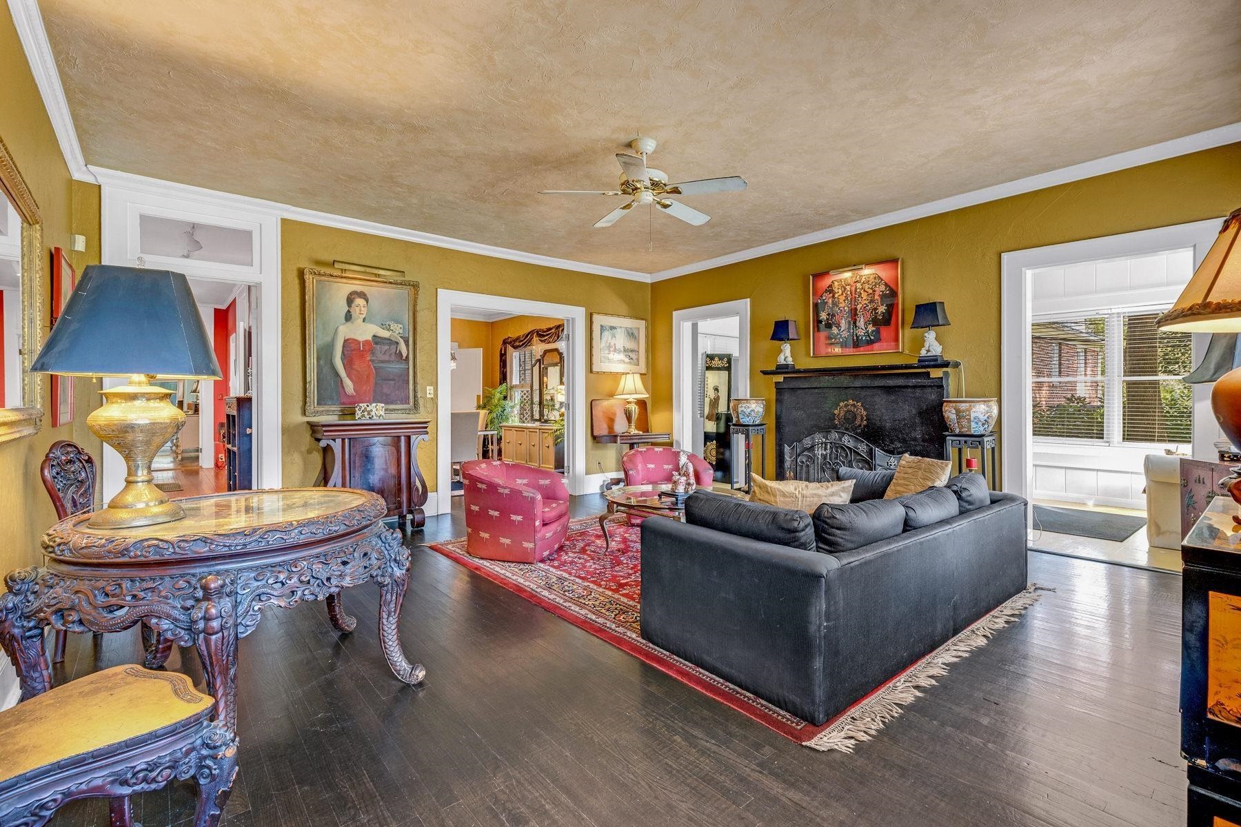 416 E Georgia Street