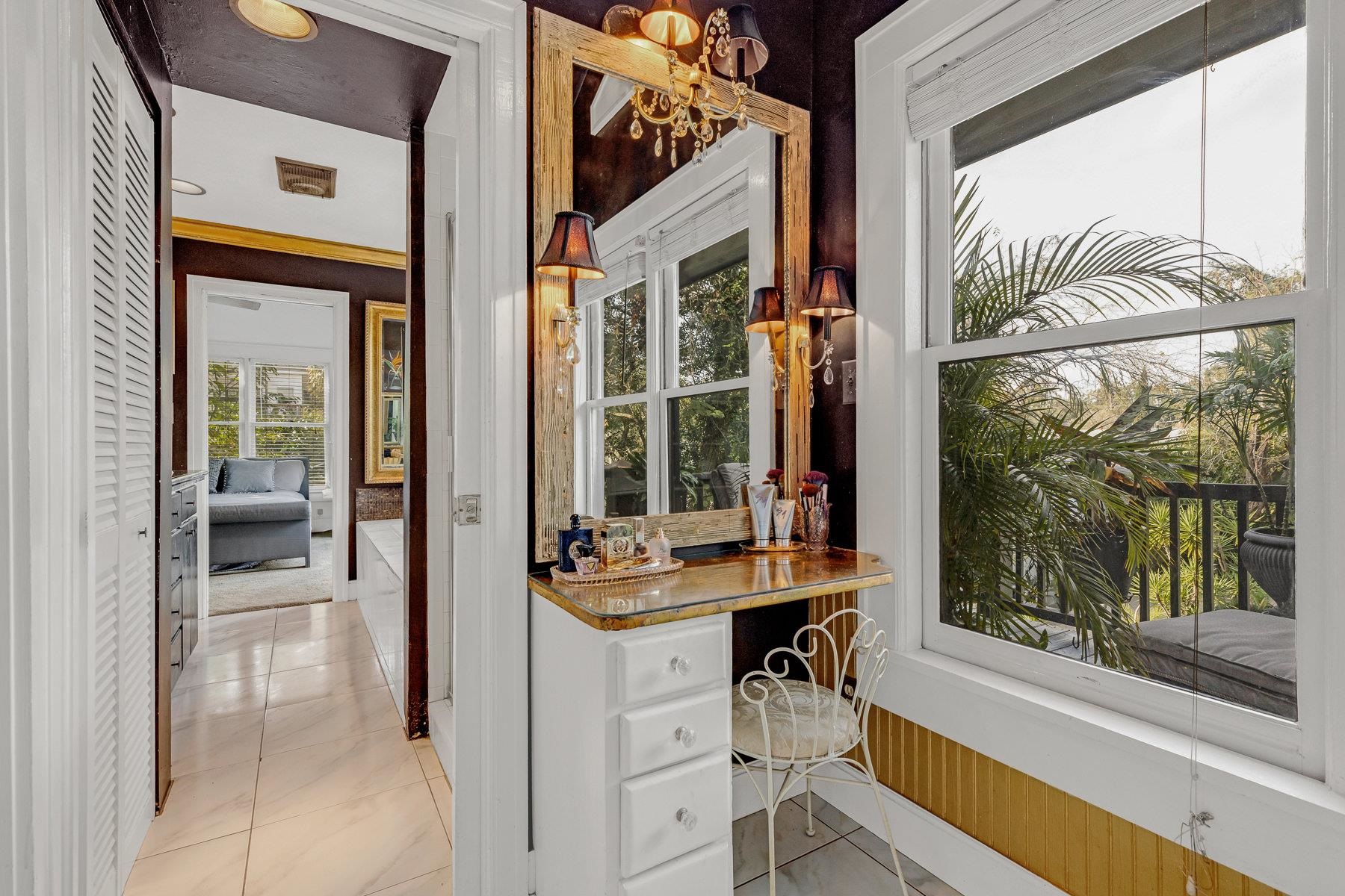 416 E Georgia Street