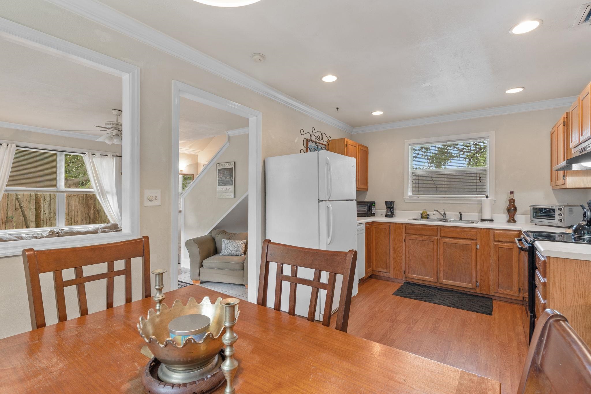 416 E Georgia Street