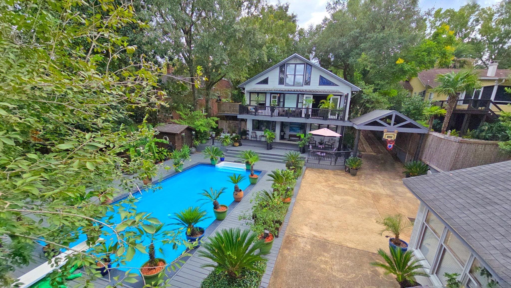 416 E Georgia Street