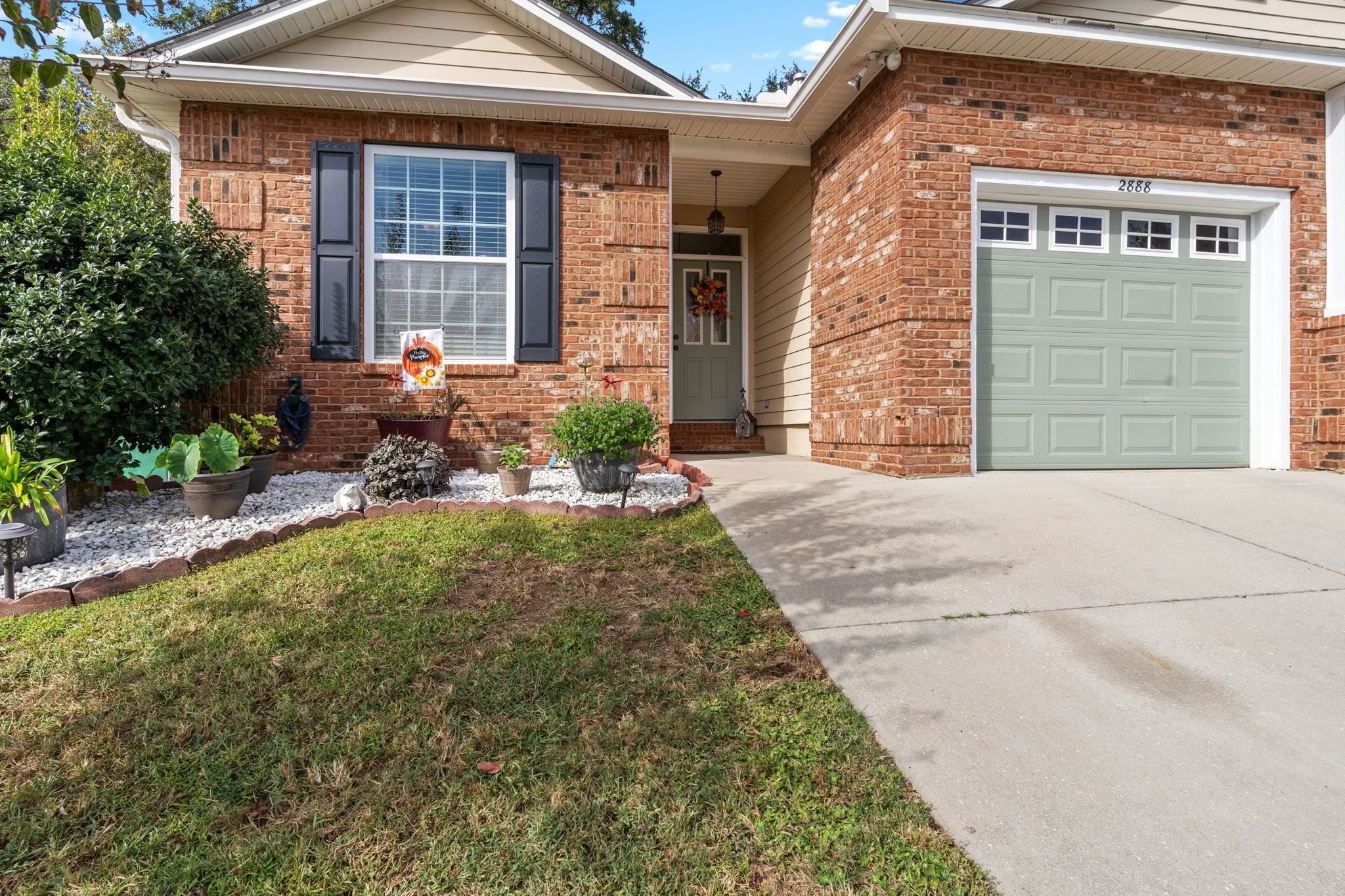 2888 Hampton Meadow Drive