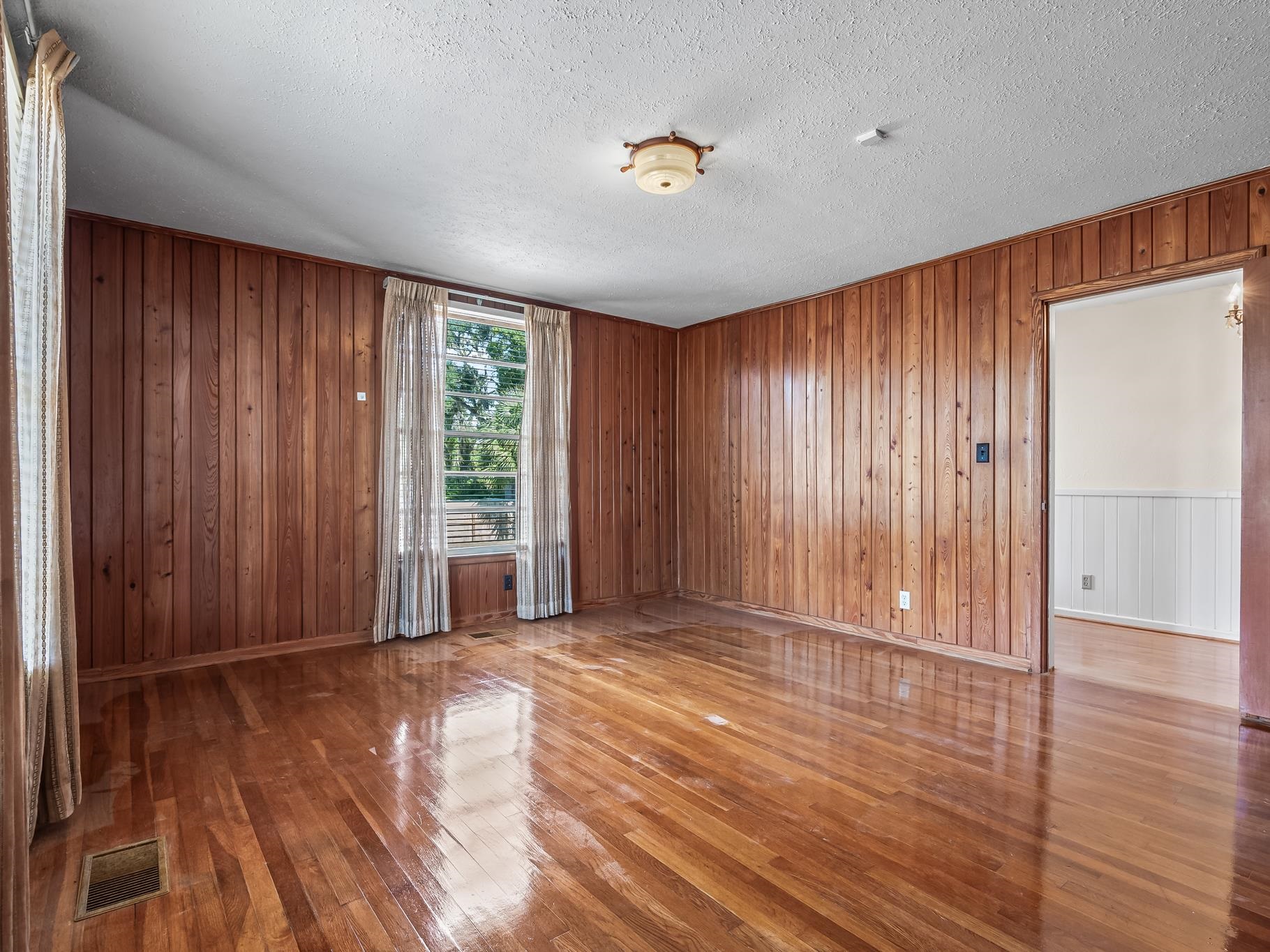 415 W Main Street