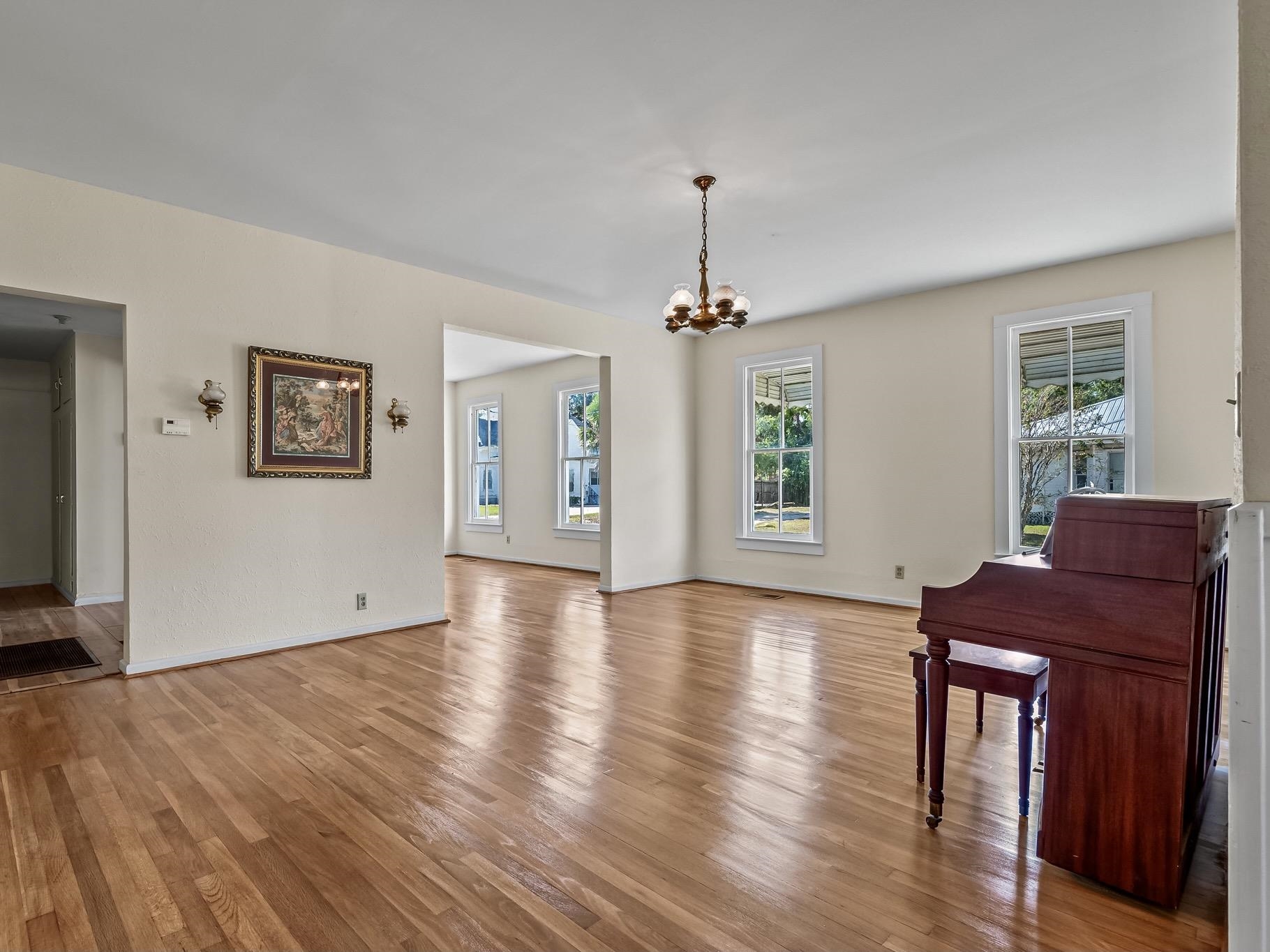 415 W Main Street