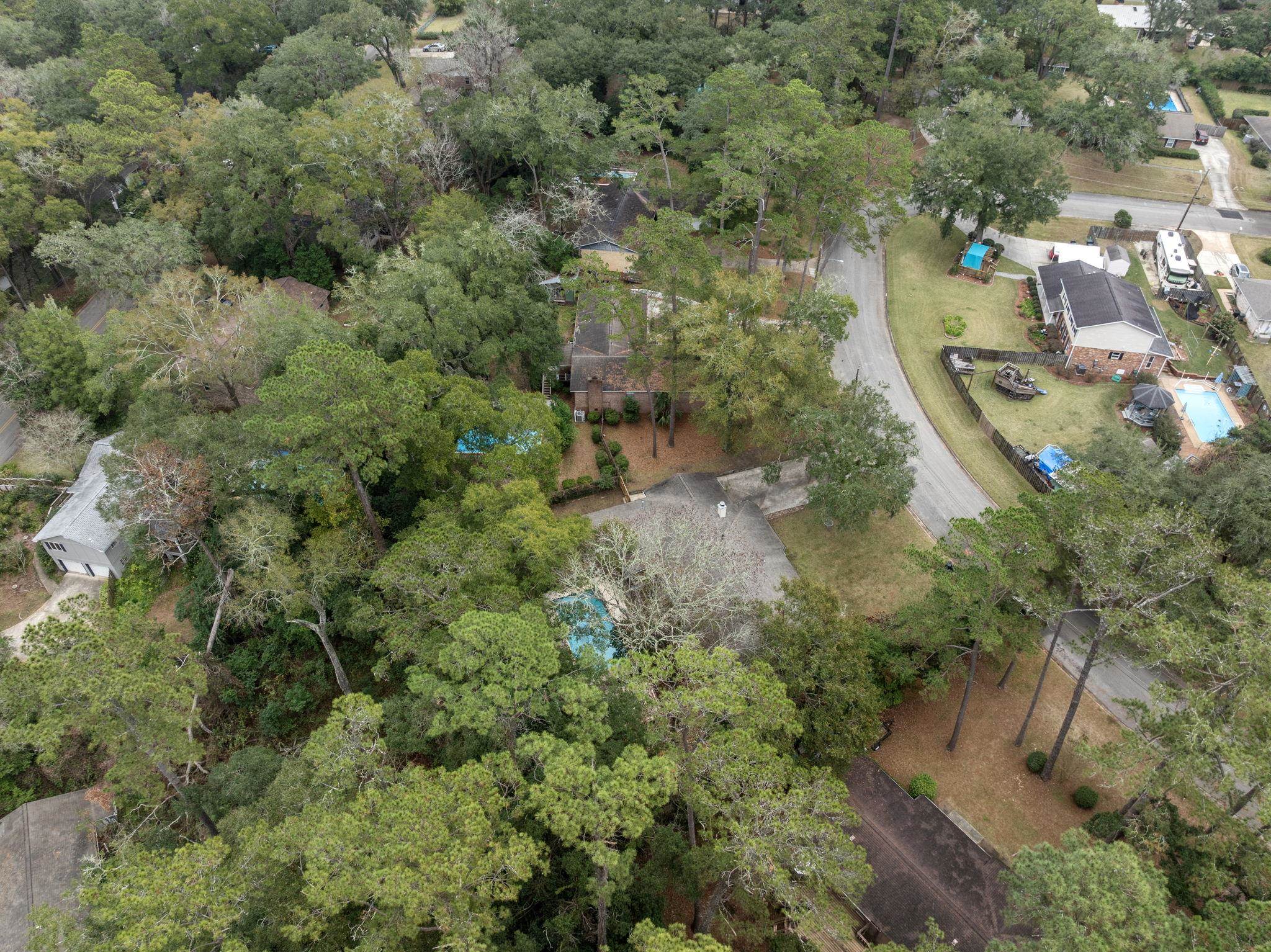 1912 W NELSON Circle