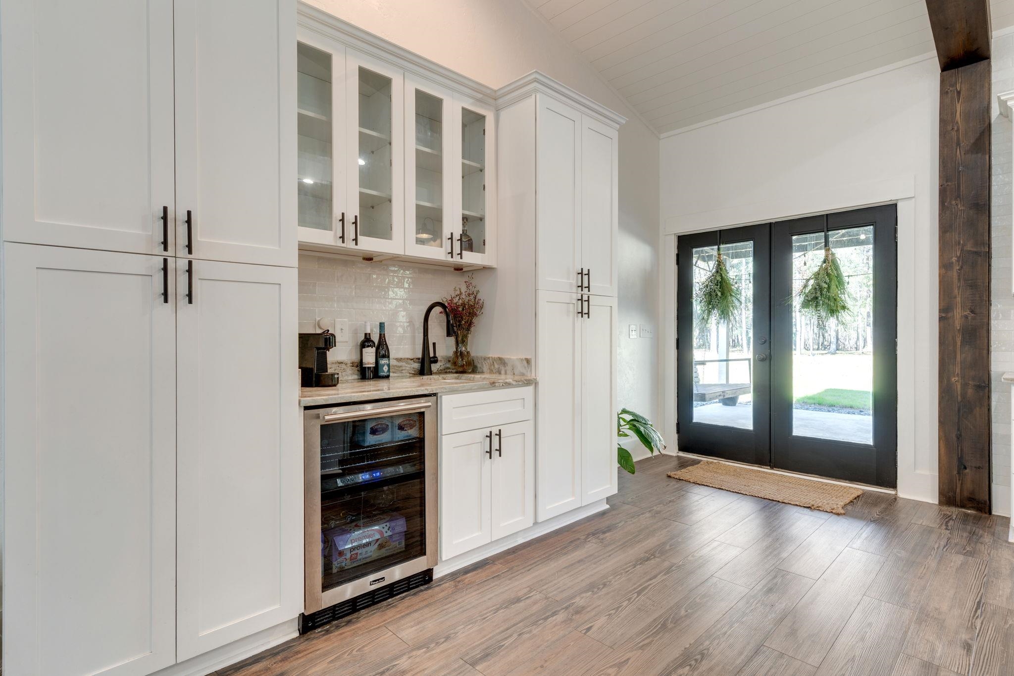 154 PANTON LESLIE Lane