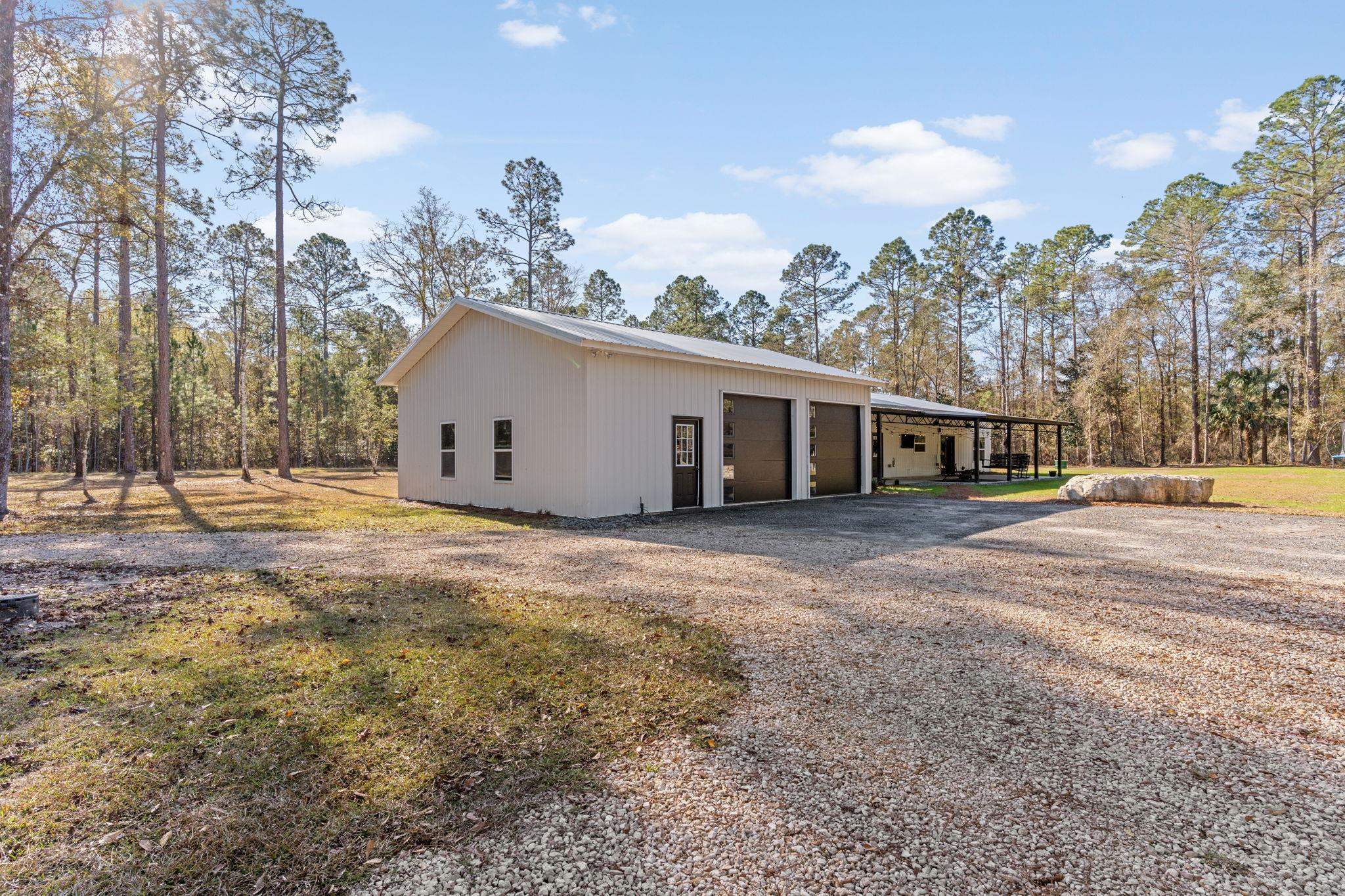 154 PANTON LESLIE Lane