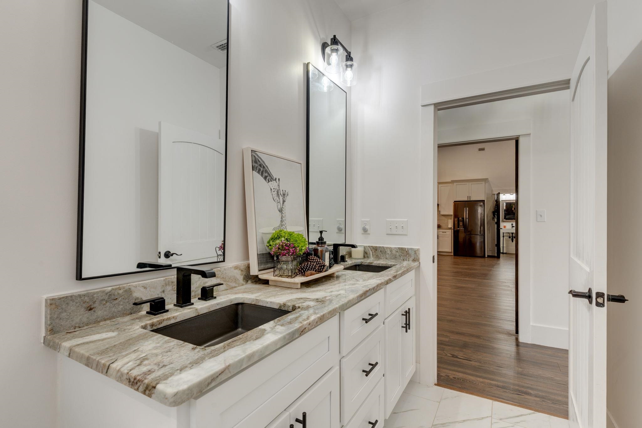 154 PANTON LESLIE Lane