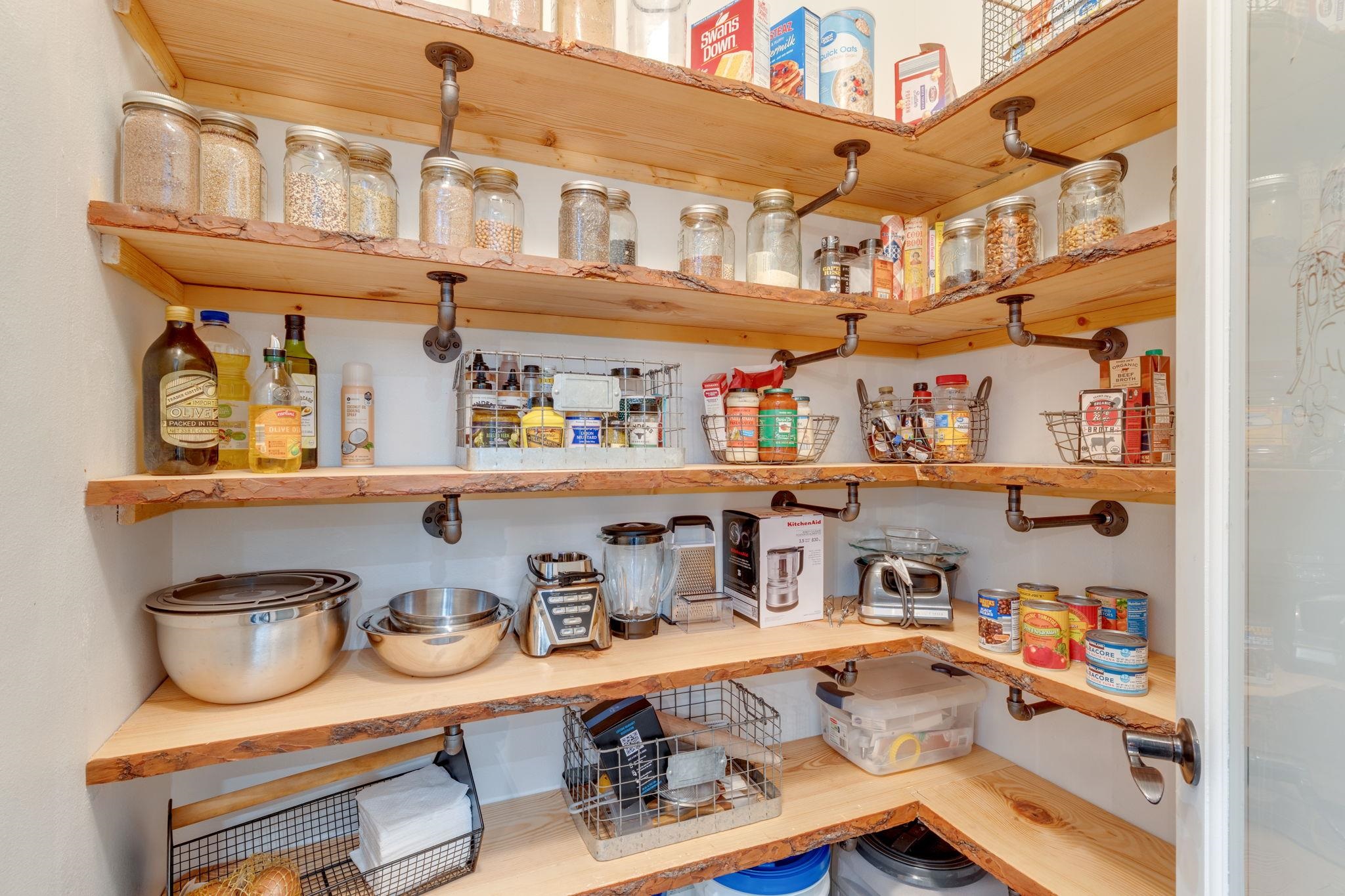 154 PANTON LESLIE Lane