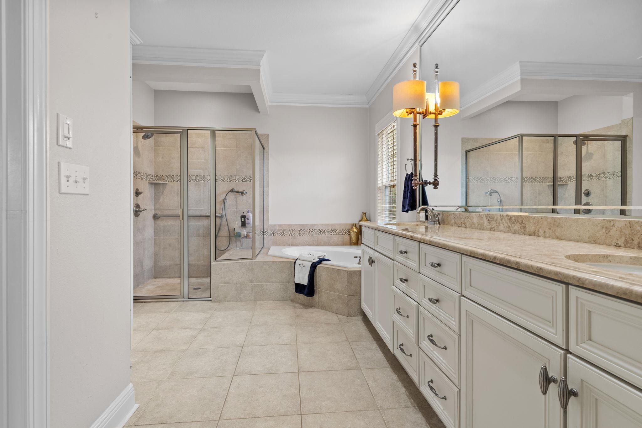 9224 SHOAL CREEK Drive