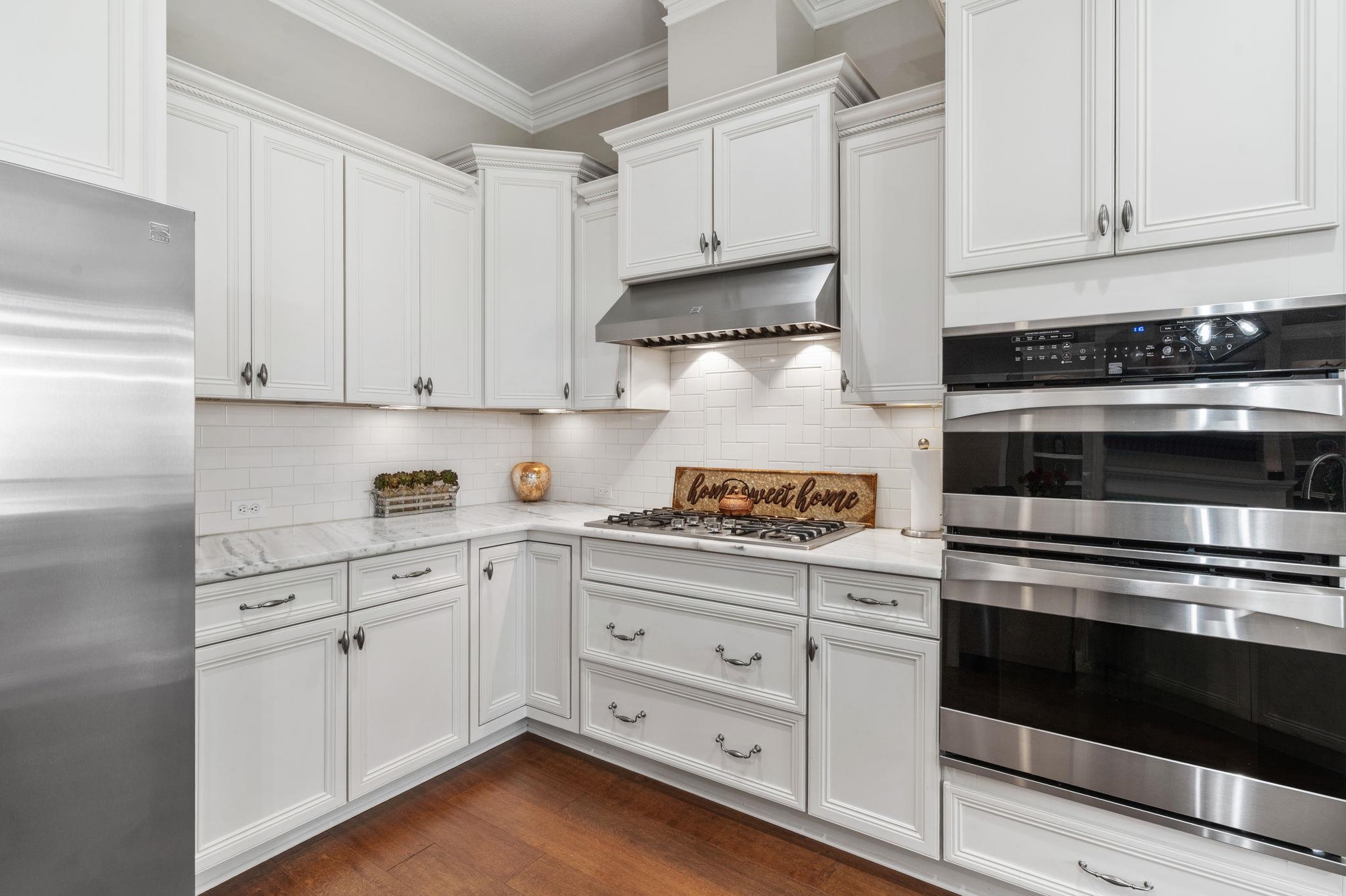 9224 SHOAL CREEK Drive