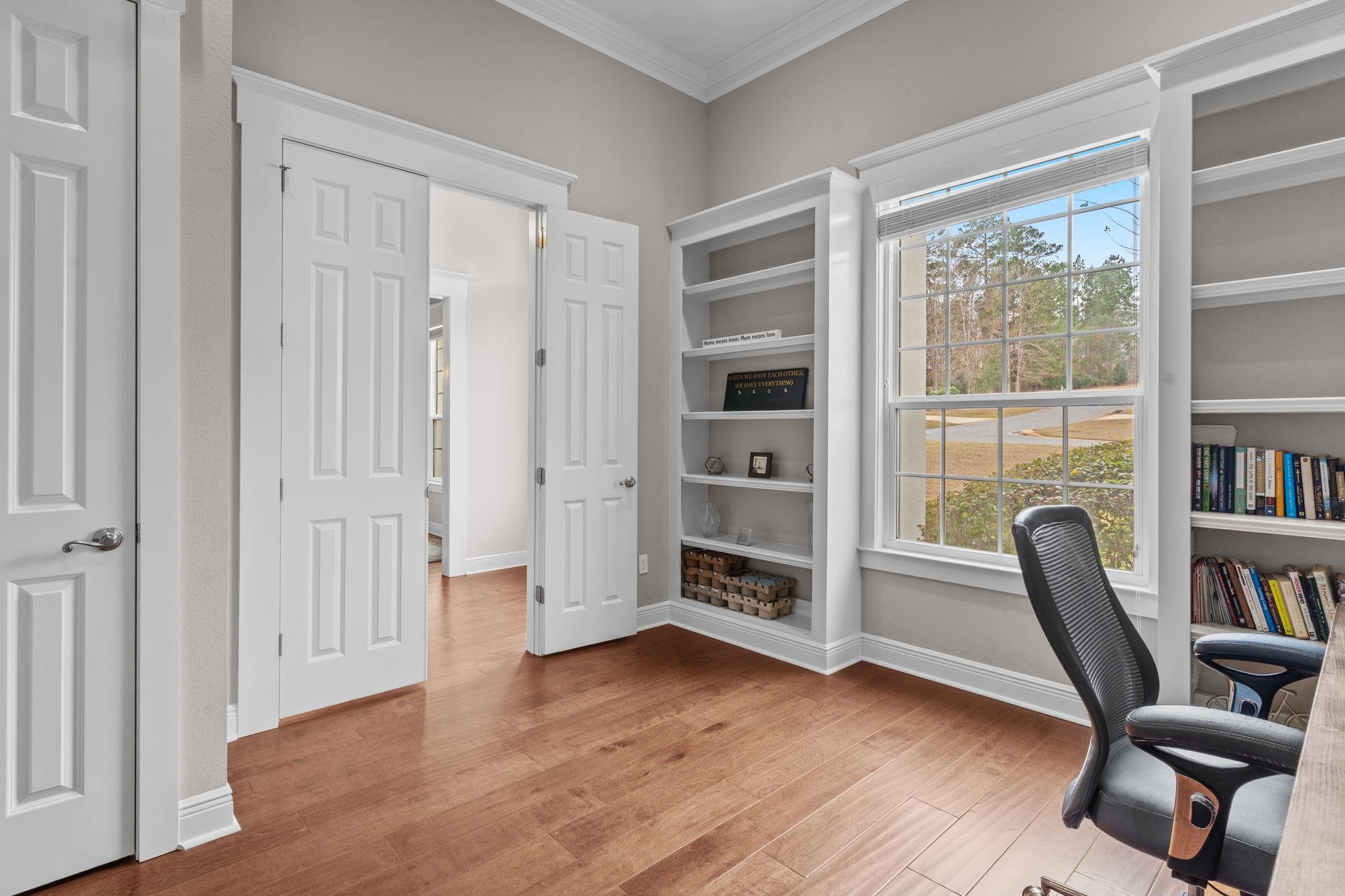 9224 SHOAL CREEK Drive