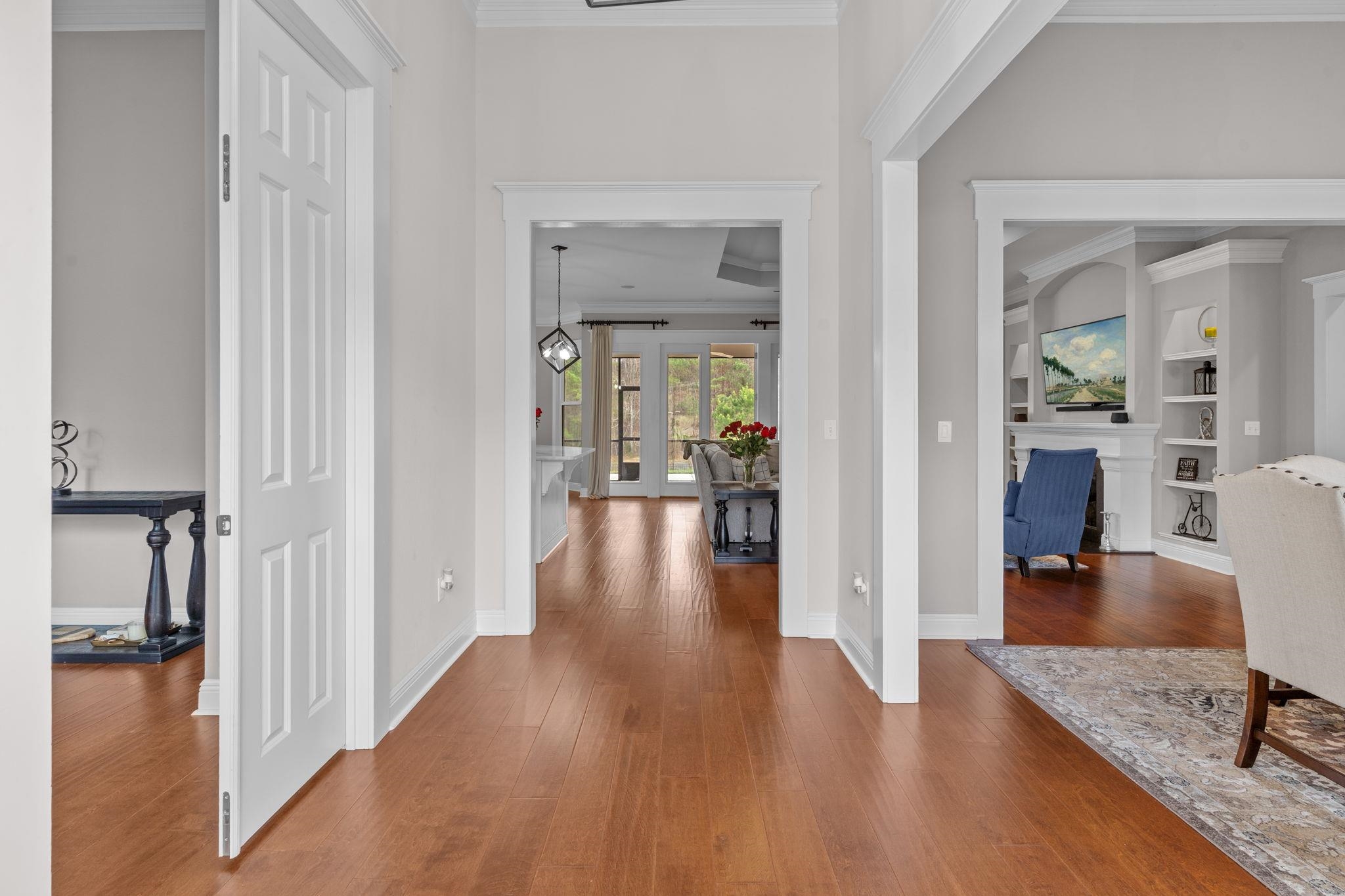 9224 SHOAL CREEK Drive