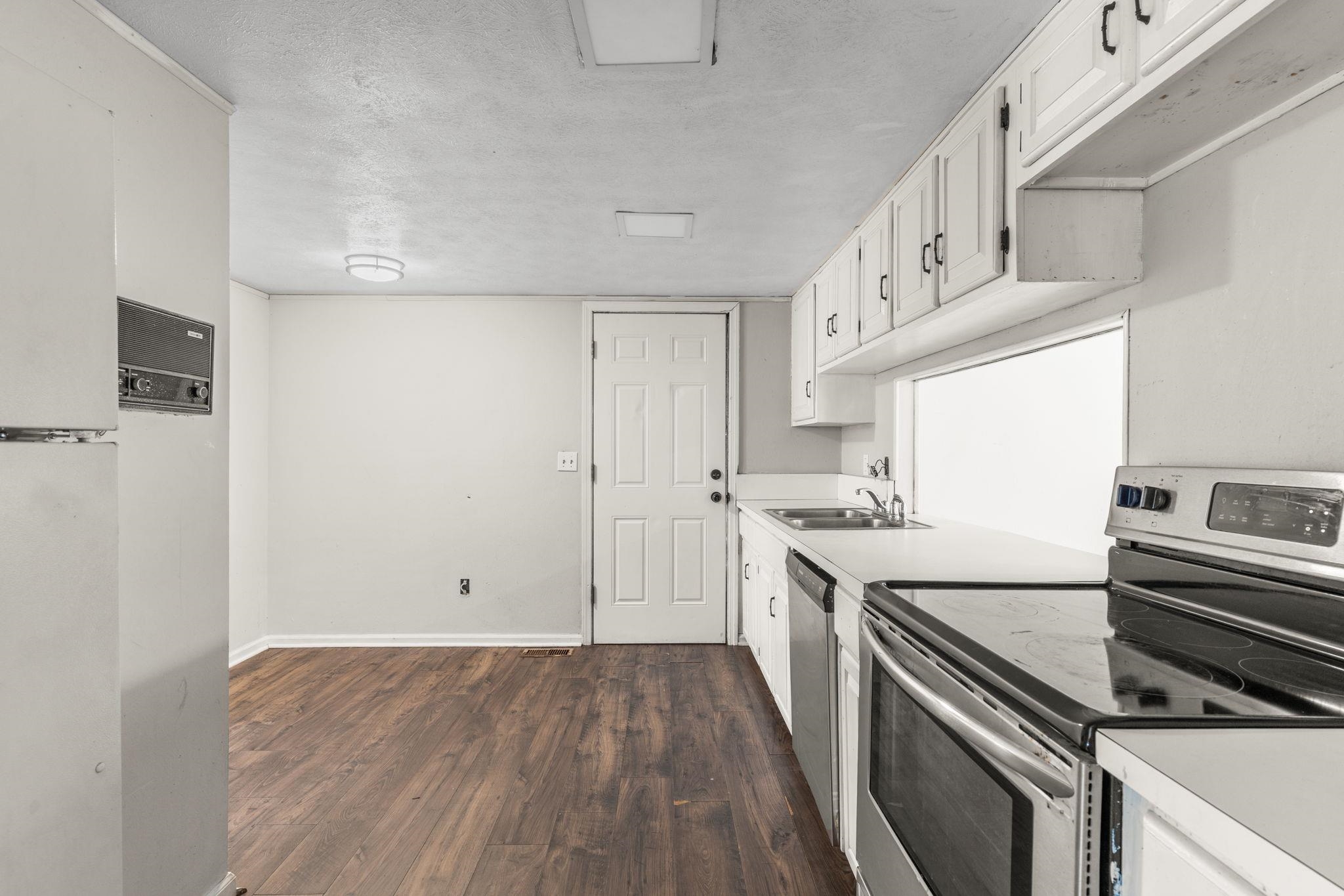 7127 Beech Ridge Trail