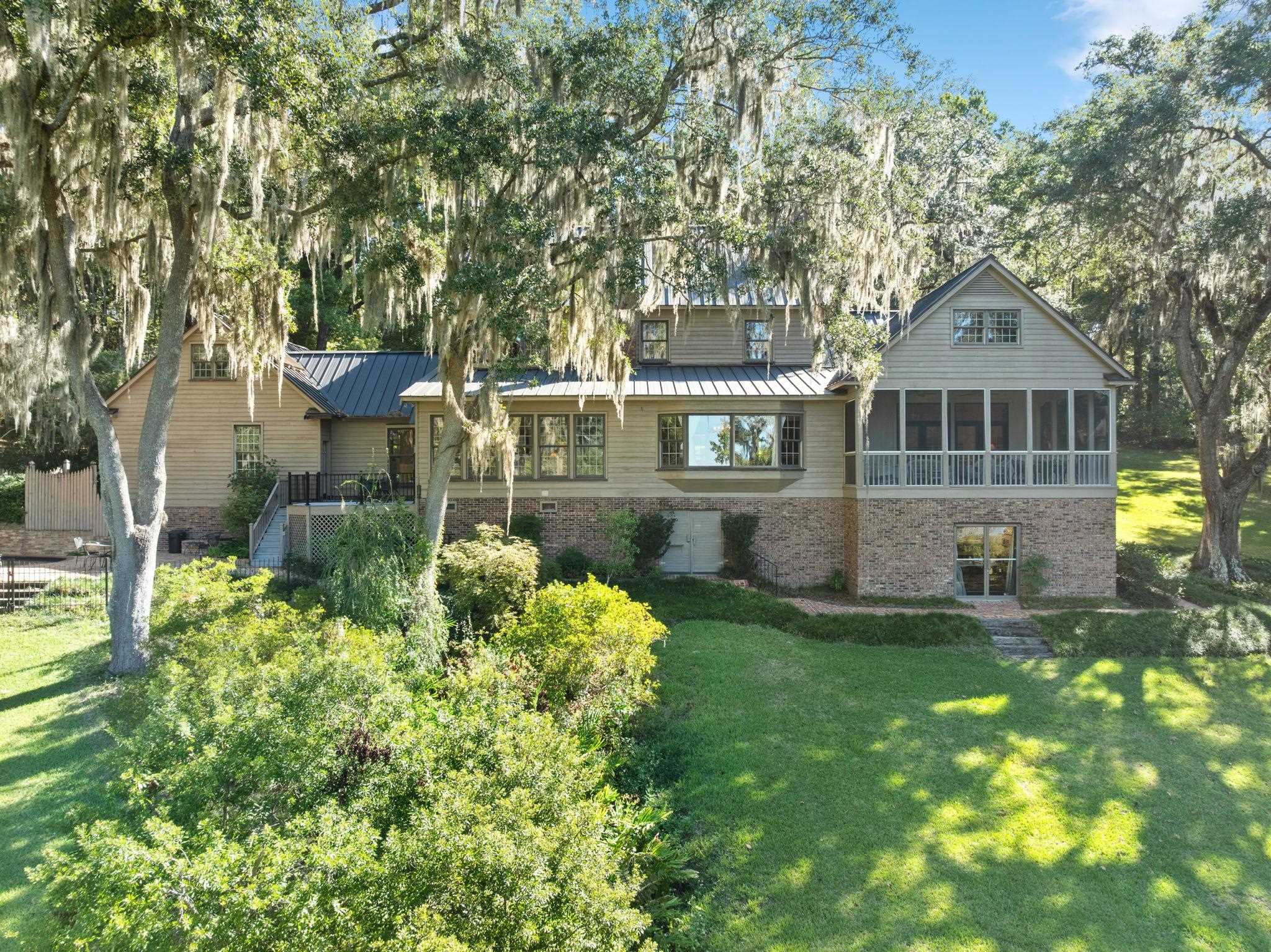 5950 Miller Landing Cove