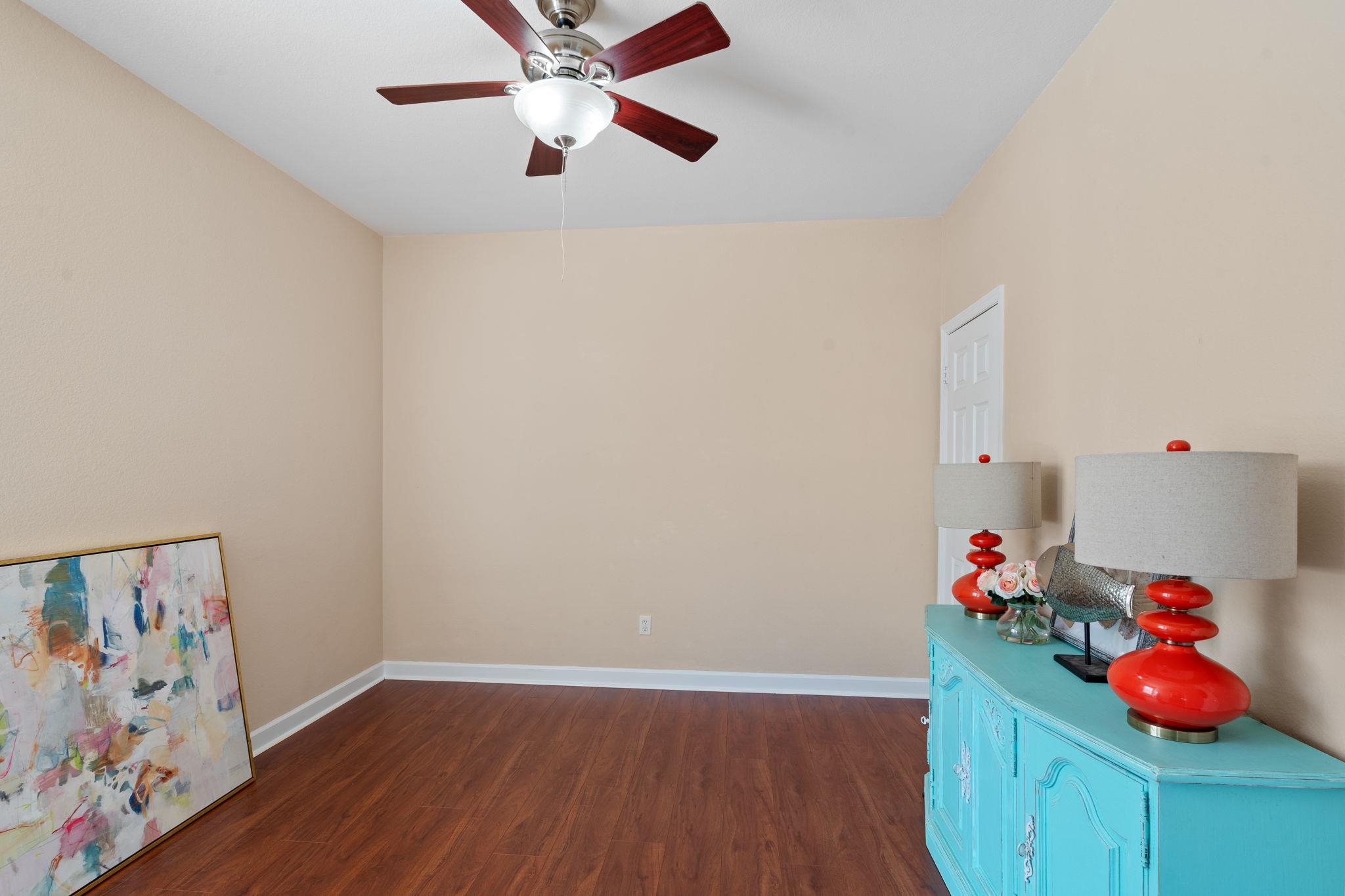 3255 SALINGER Way