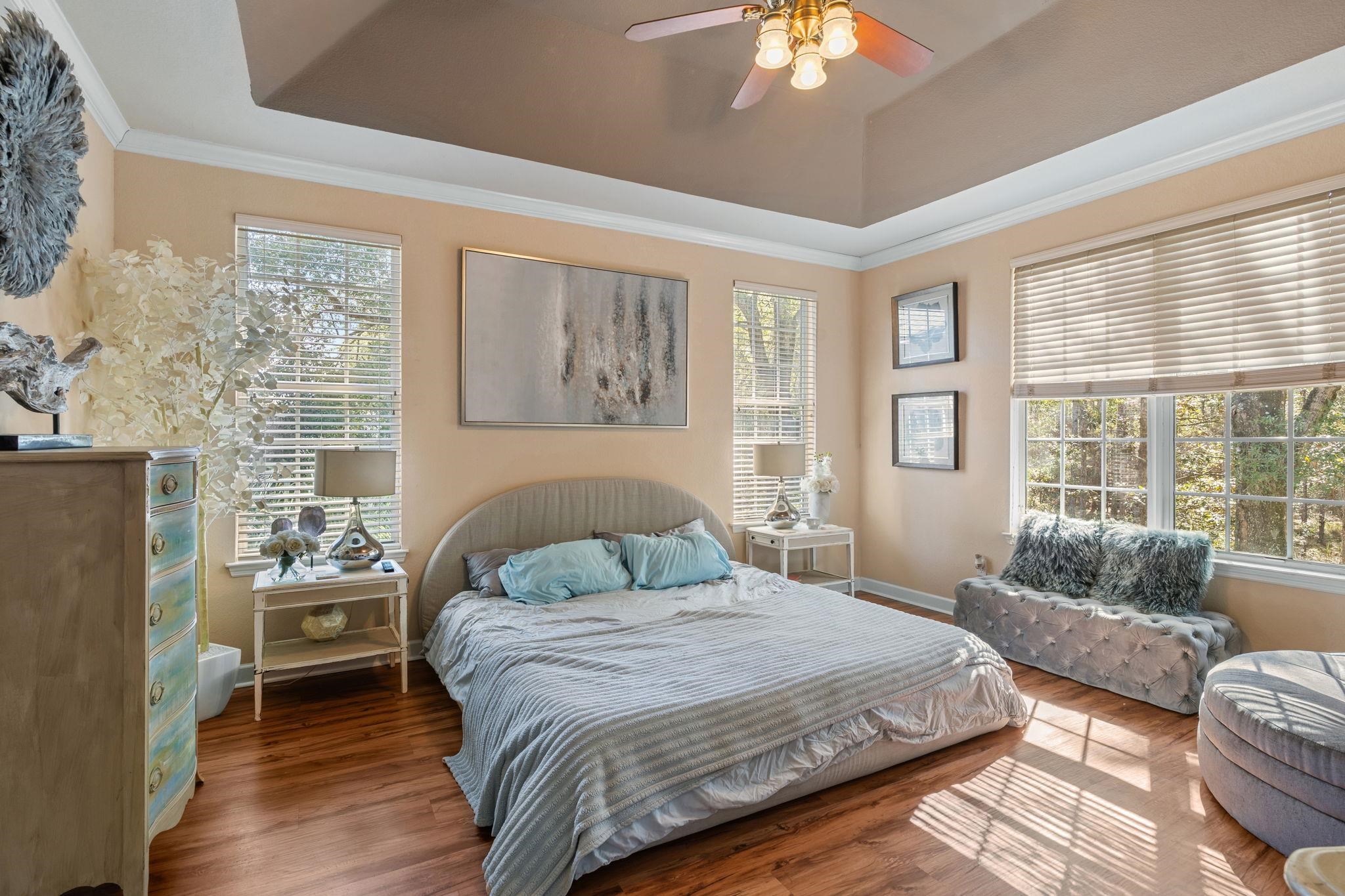 3255 SALINGER Way