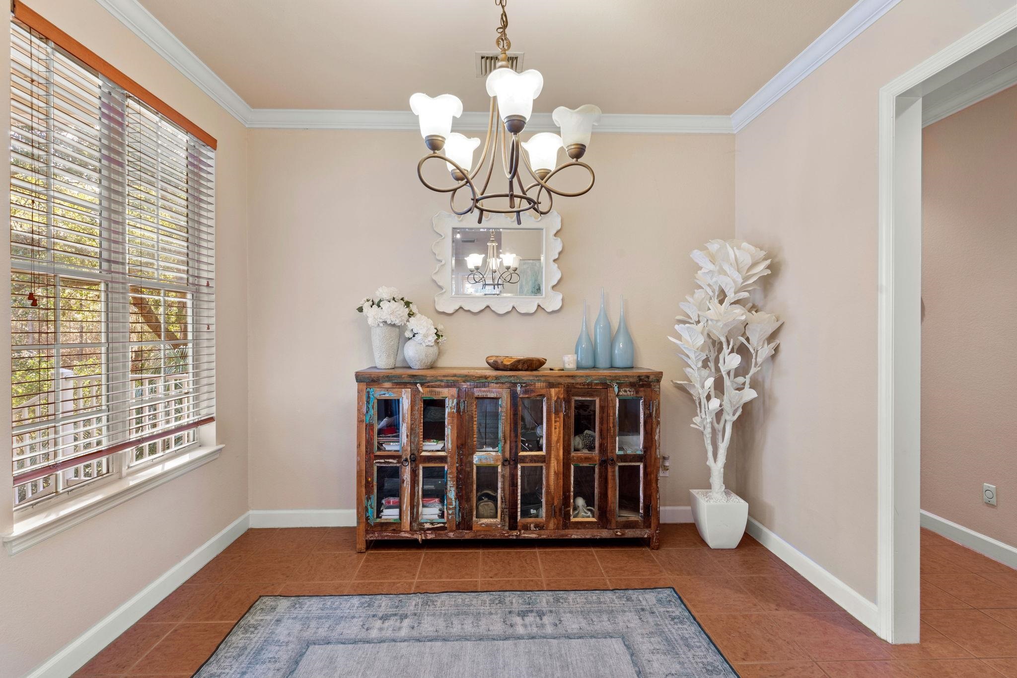 3255 SALINGER Way