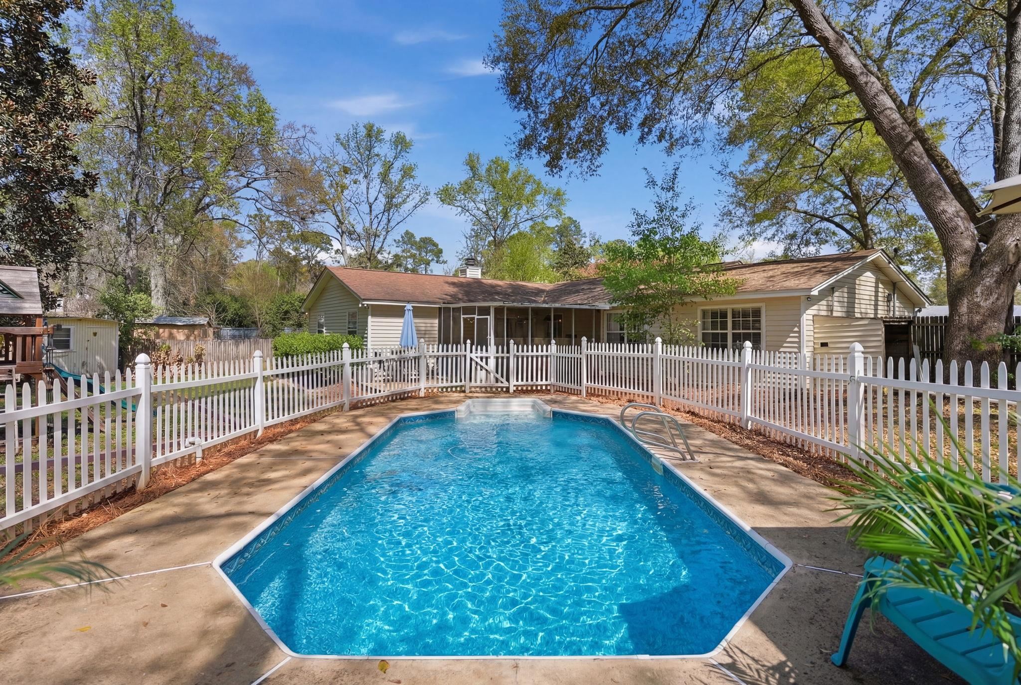 6704 Hill Gail Trail